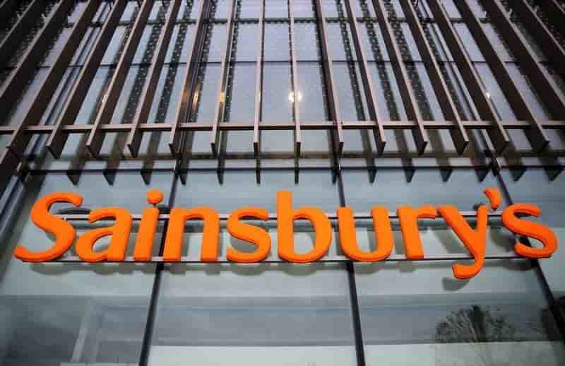 Sainsbury's obtient le feu vert du conseil d'administration de home retail sur son offre