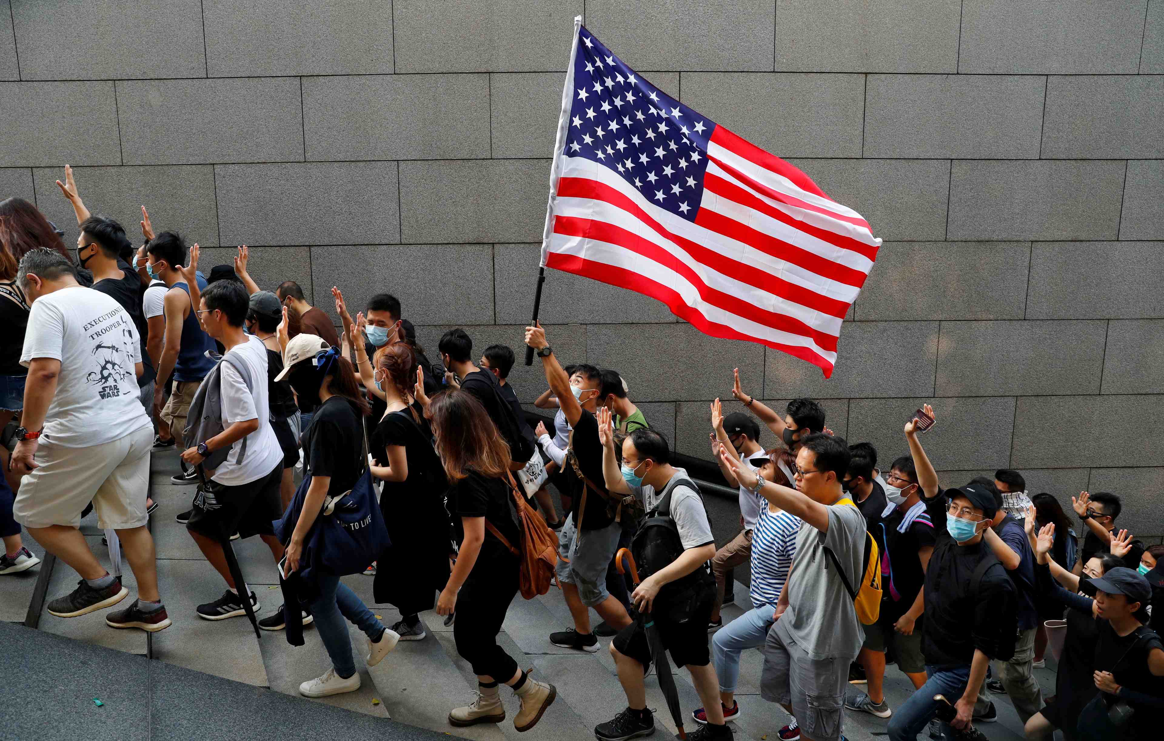 Des manifestants hongkongais reclament l'aide des etats-unis