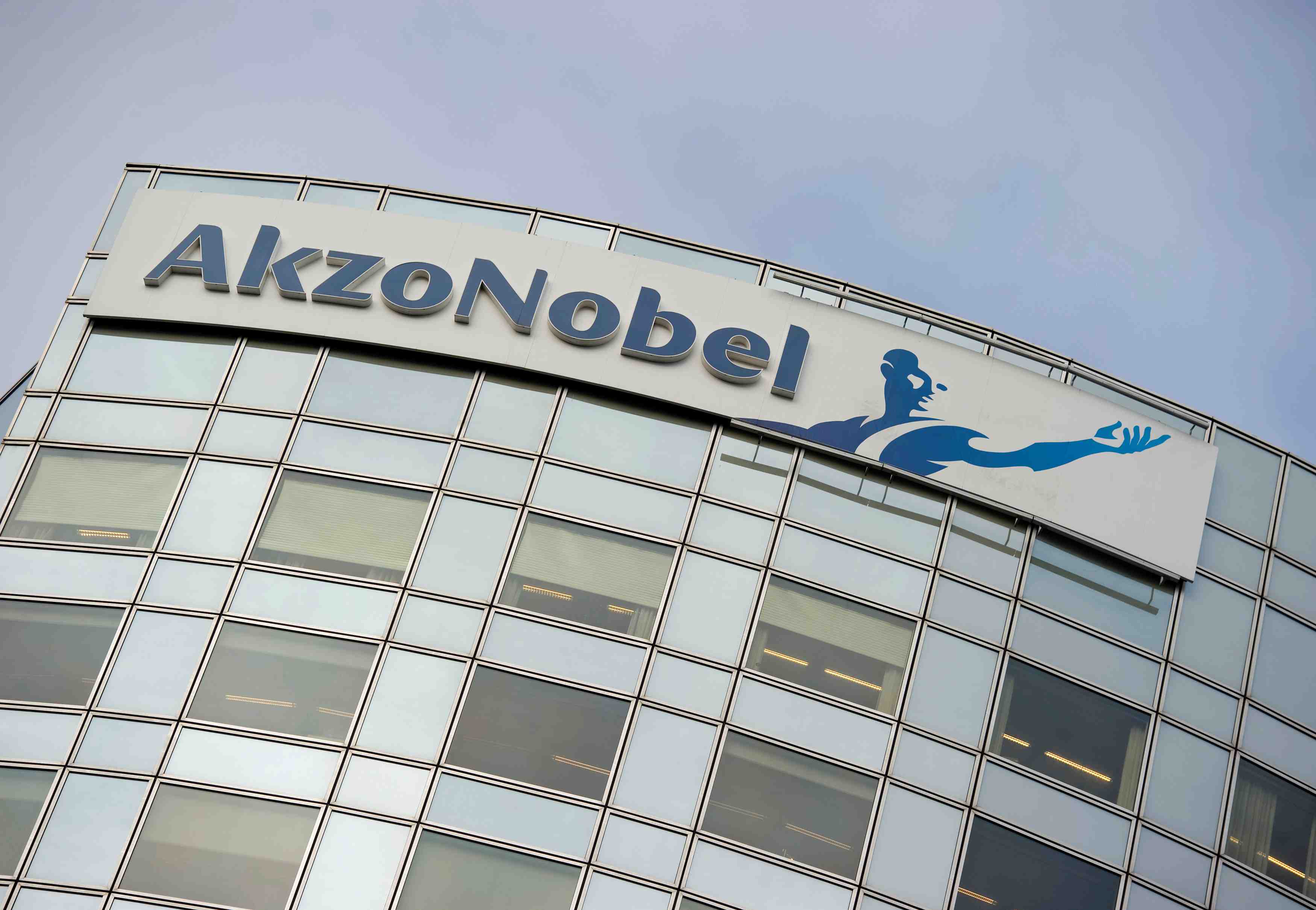 Redressement des ventes d'akzo nobel, le fabricant des peintures dulux