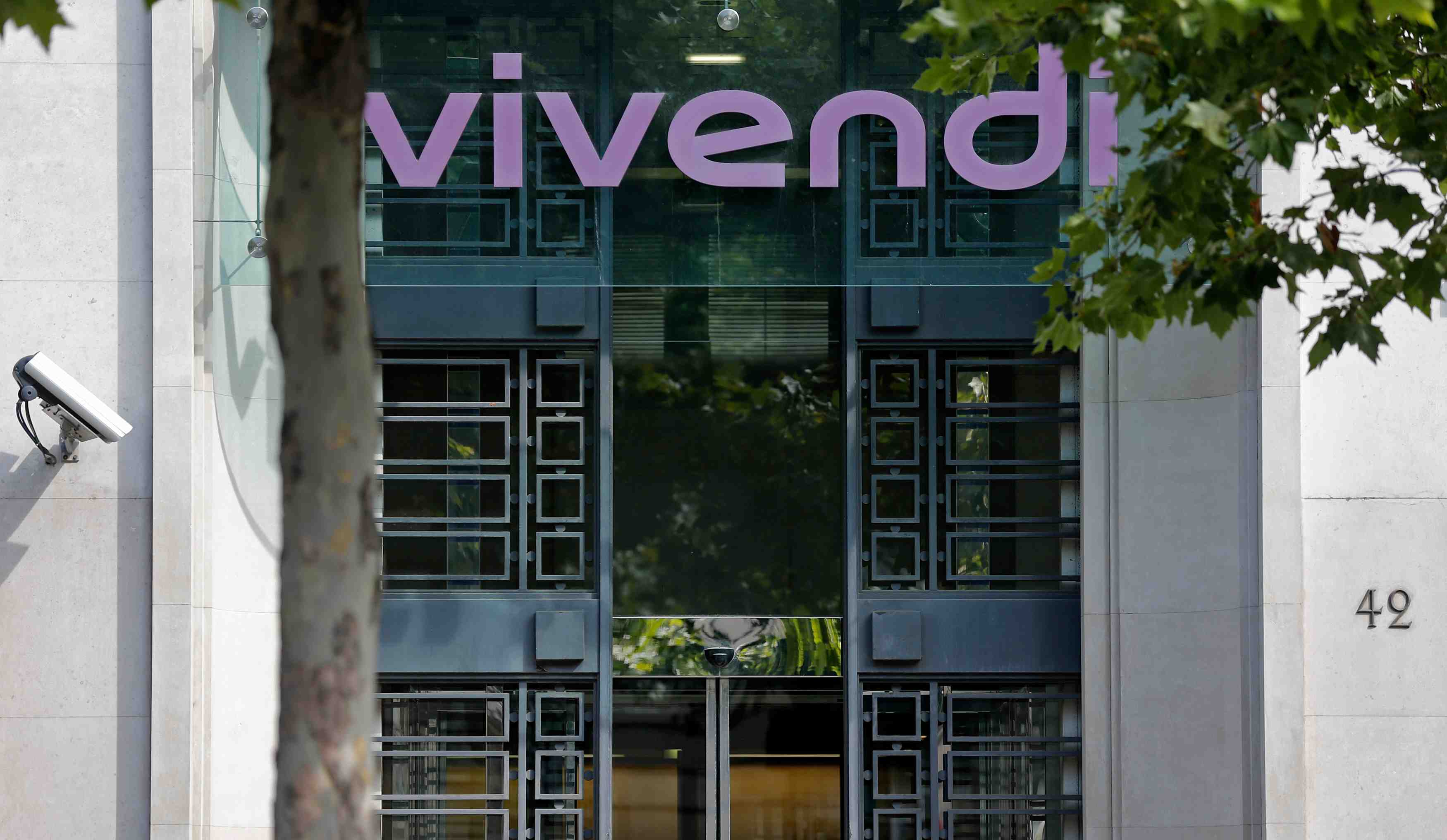 L'appel de vivendi sur mediaset examine en decembre