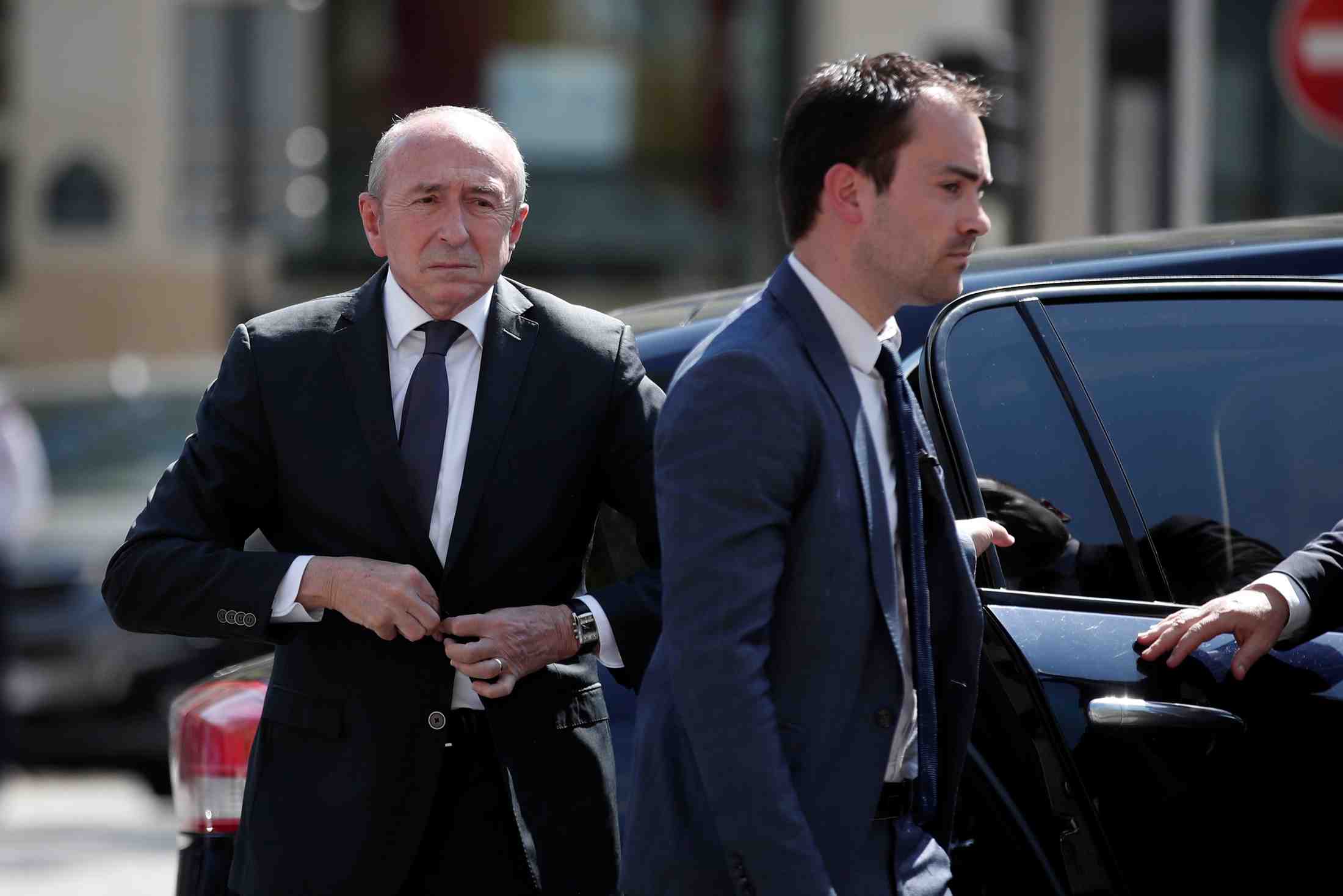 Appels a gerard collomb apres des violences a bagnolet