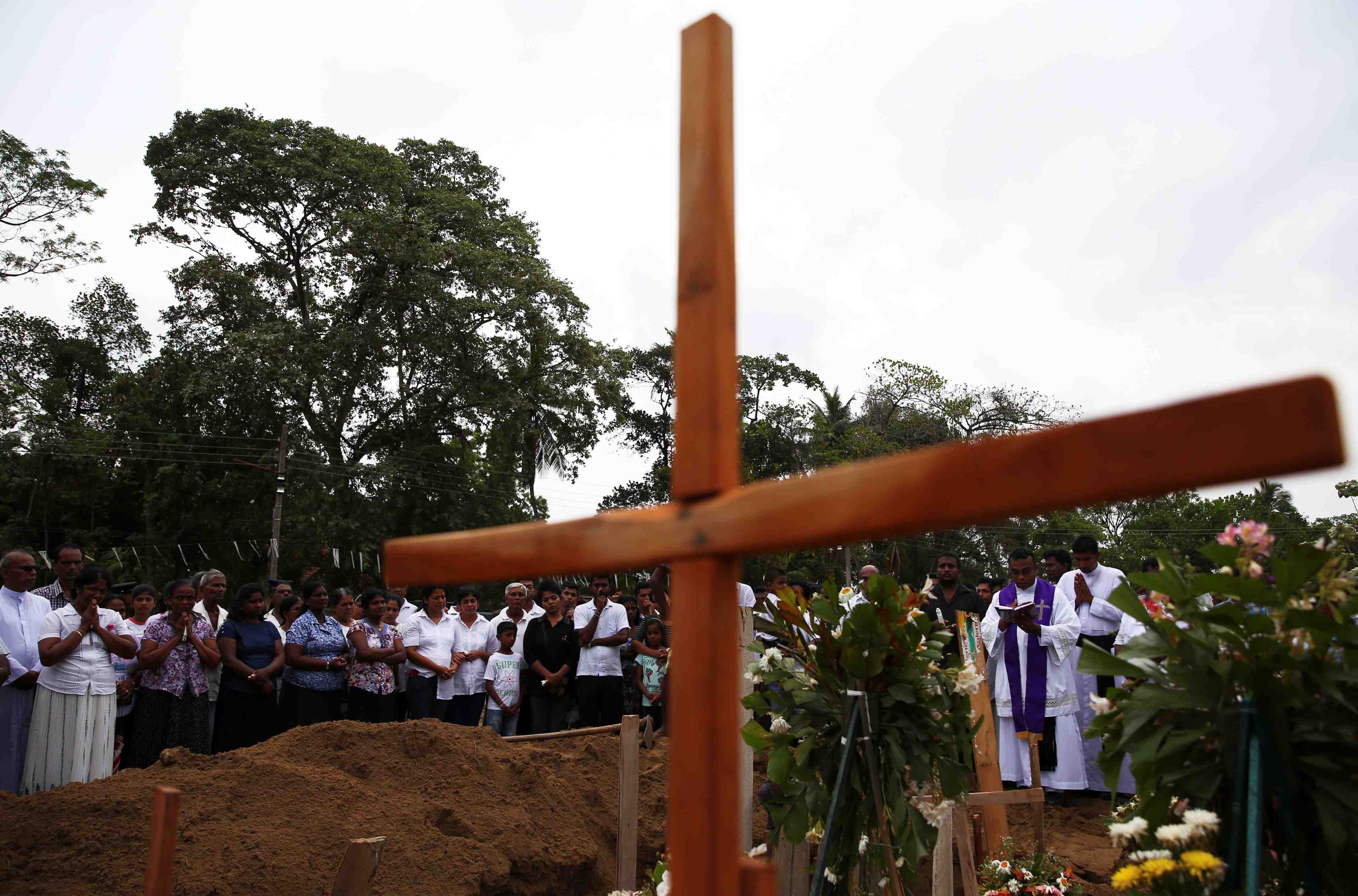 Le bilan des attentats au sri lanka fortement revise a la baisse