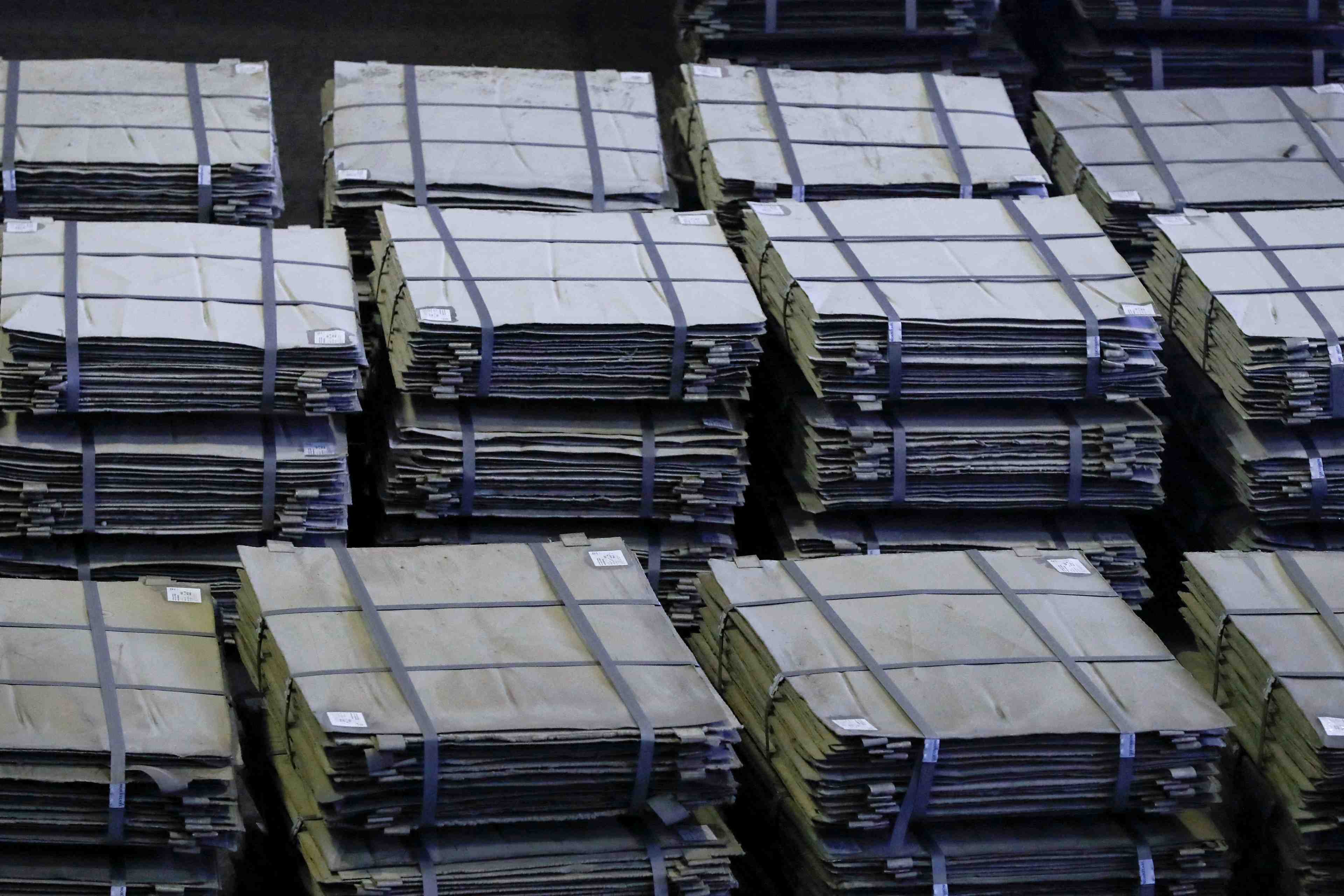 Nickel: les transactions reprendront mercredi a londres apres la flambee record des prix