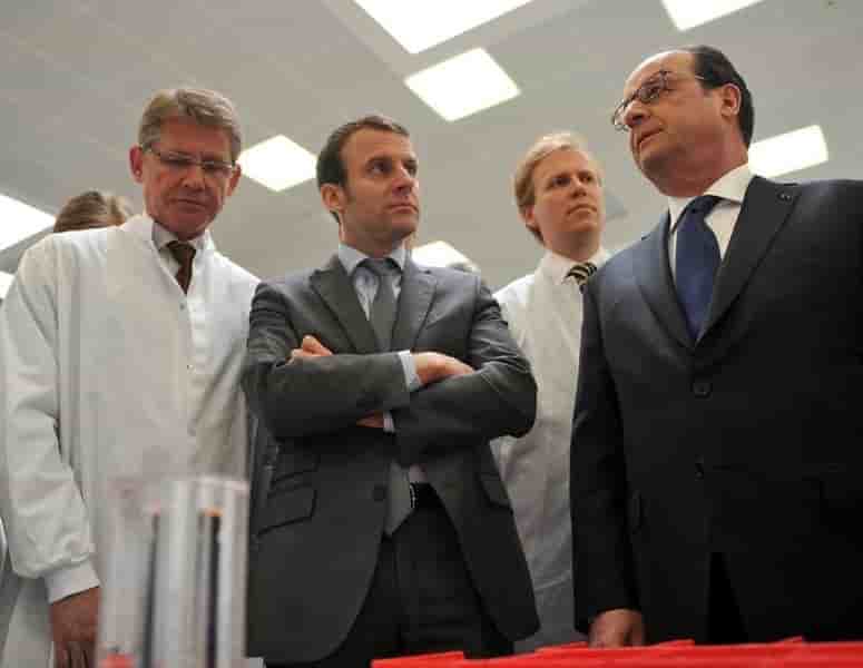 Macron denonce des manoeuvres pour fragiliser hollande