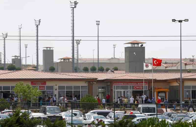 Pres de 34.000 detenus liberes en turquie