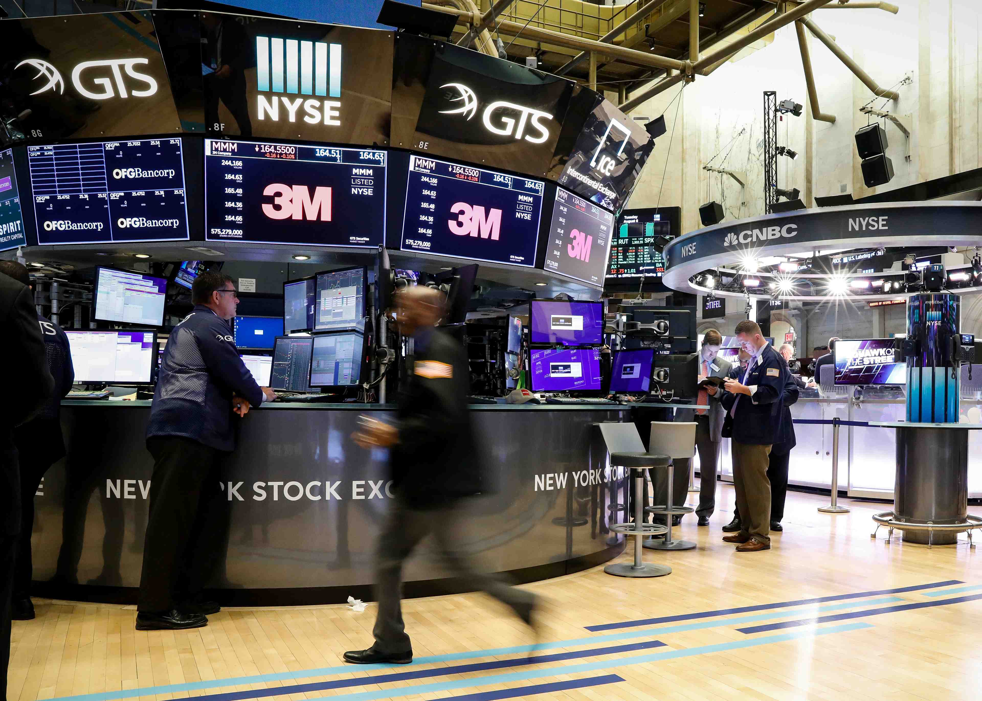 Wall street ouvre en baisse
