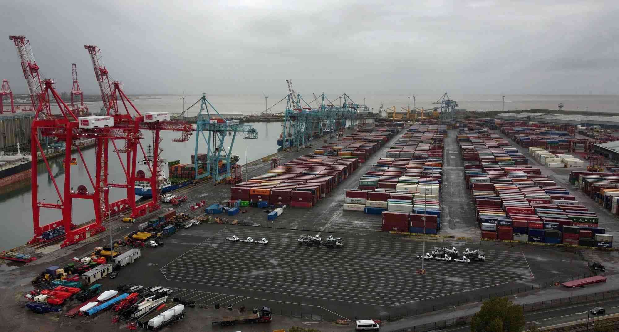 Royaume-uni: greve des dockers de liverpool a partir du 19 septembre