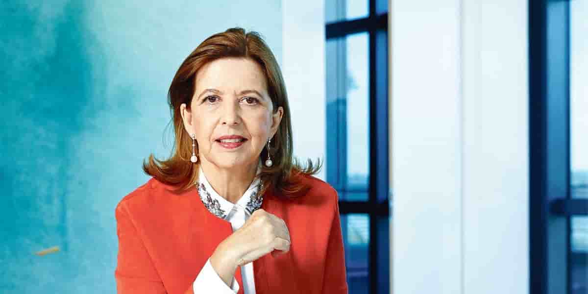 Sophie Bellon, directrice générale de Sodexo, exprime l'importance de la restauration collective sur les grands chantiers afin de garantir la réussite collective.