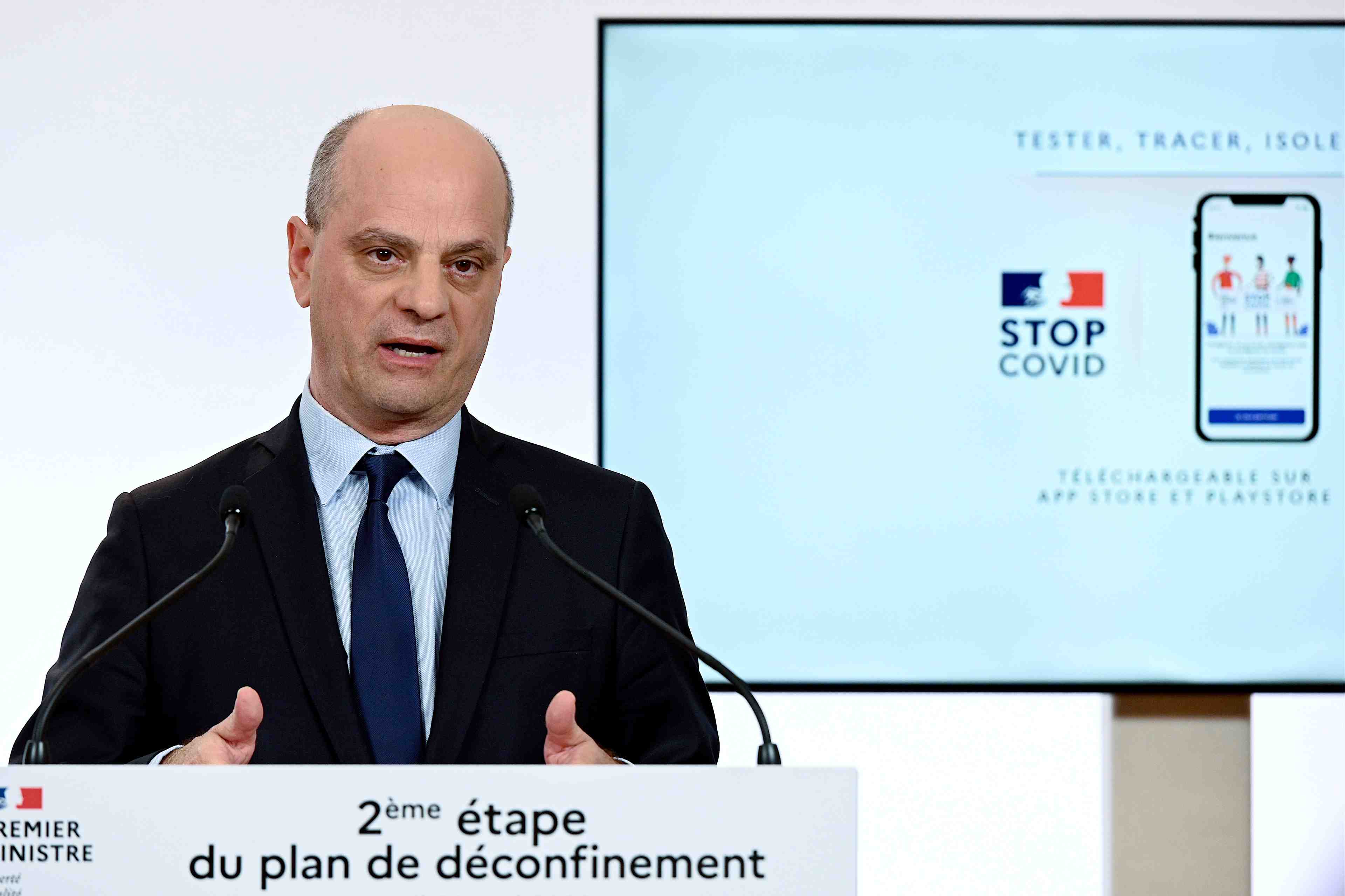 Reouverture de tous les lycees en zone verte, l'oral du bac de francais annule, dit blanquer