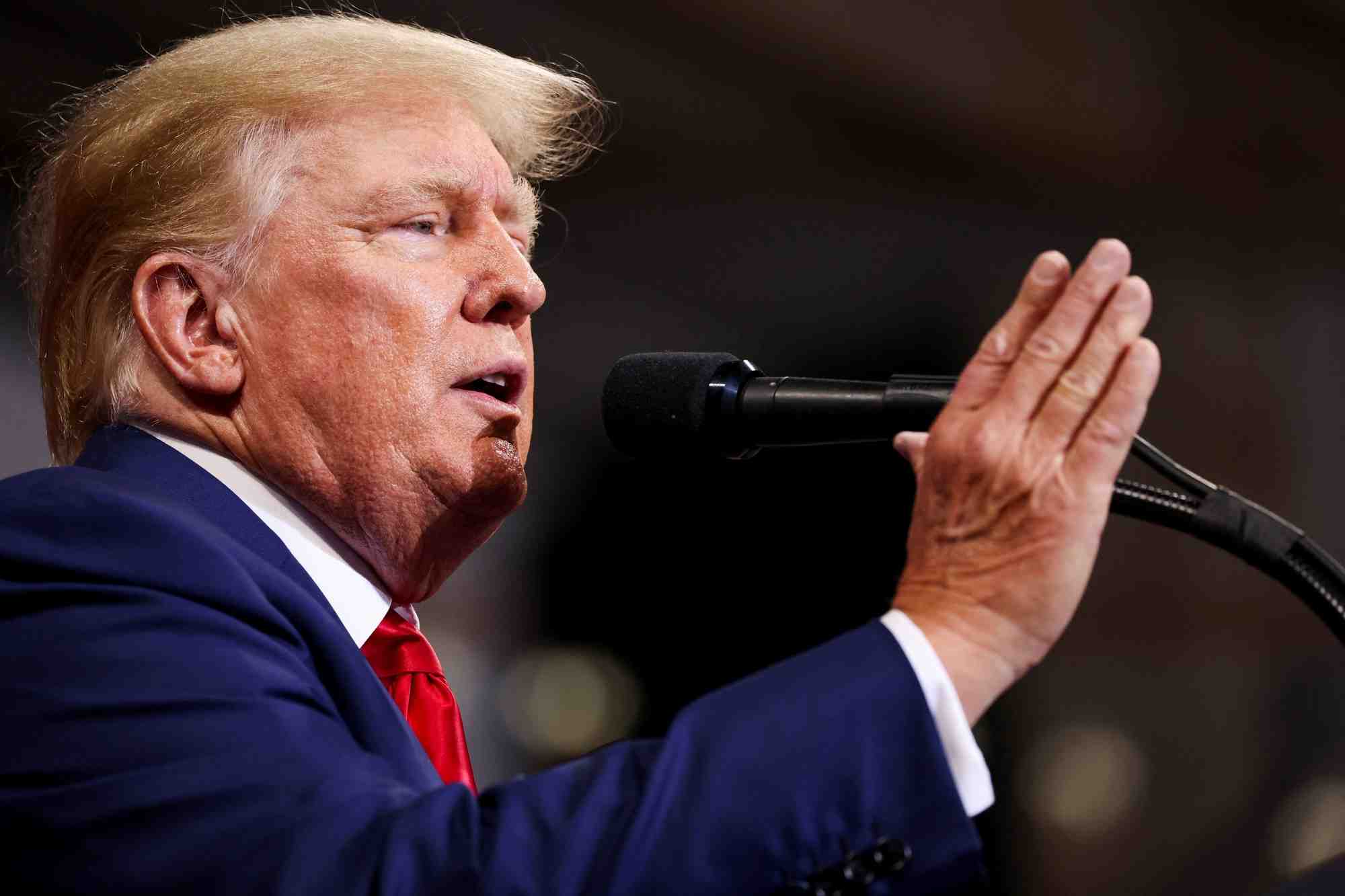 Etats-unis: les capacites nucleaires d'un pays etranger detaillees dans un document chez trump, rapporte le washington post