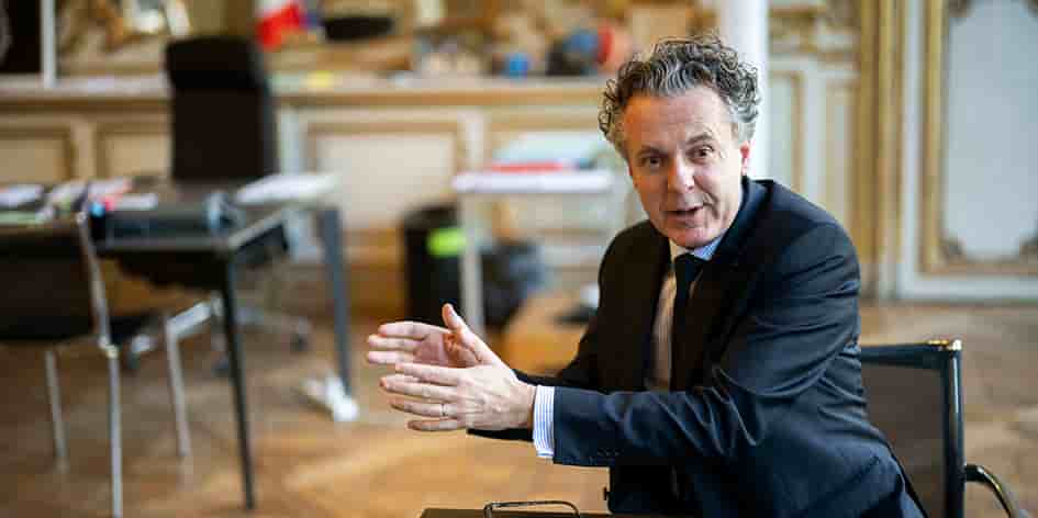 Christophe Béchu, à son ministère, le 2 février.