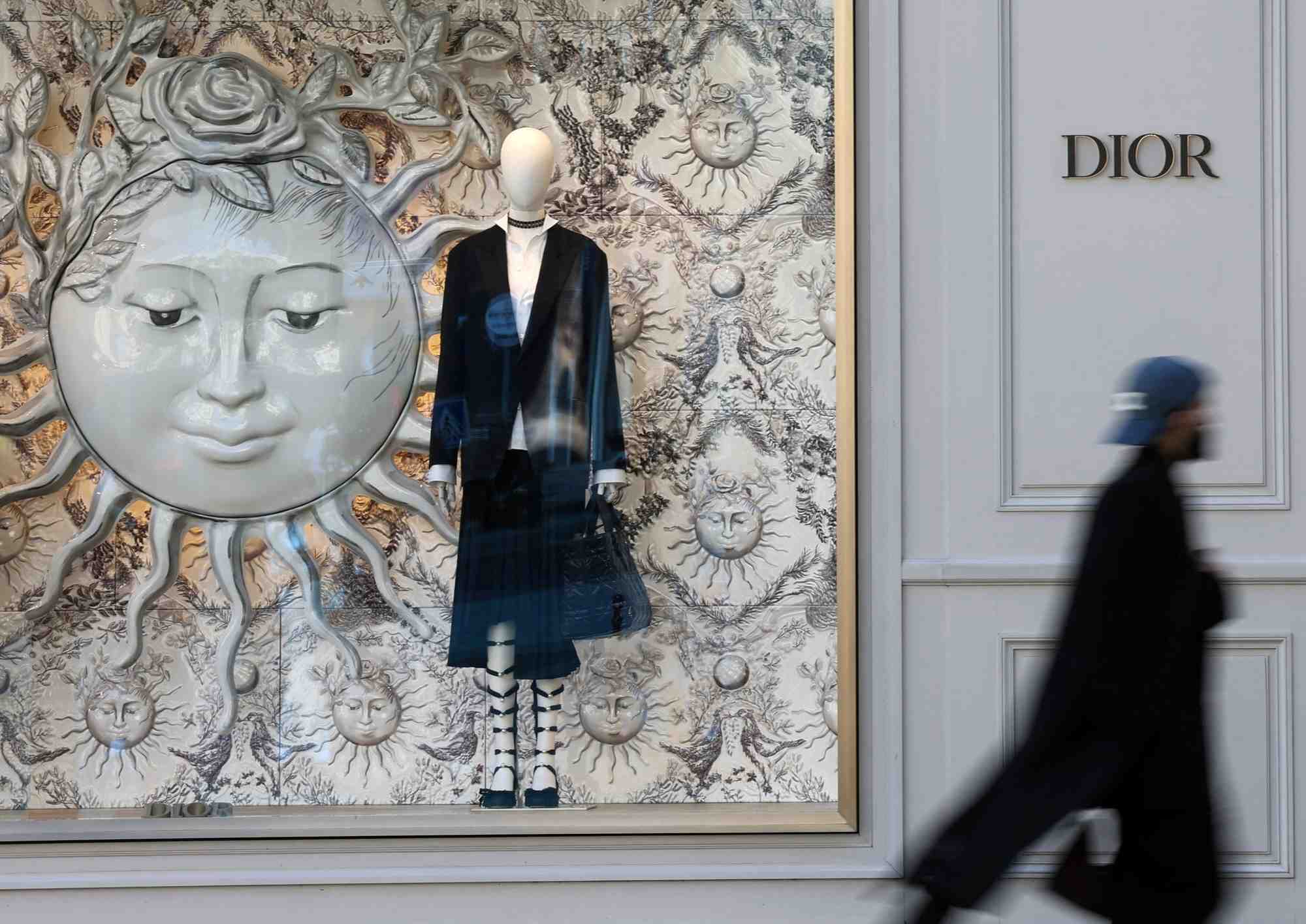 La maison de mode dior a paris