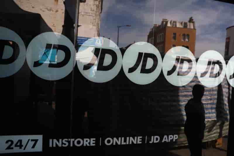 Jd sports se renforce aux usa avec finish line