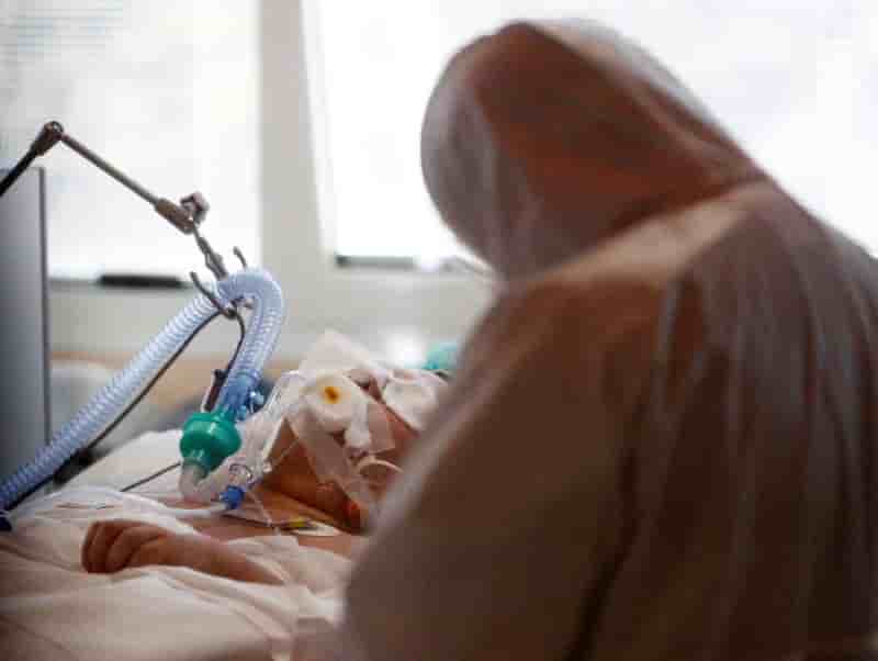 Coronavirus: nombre de cas probablement 10 fois plus eleve en italie que le bilan officiel