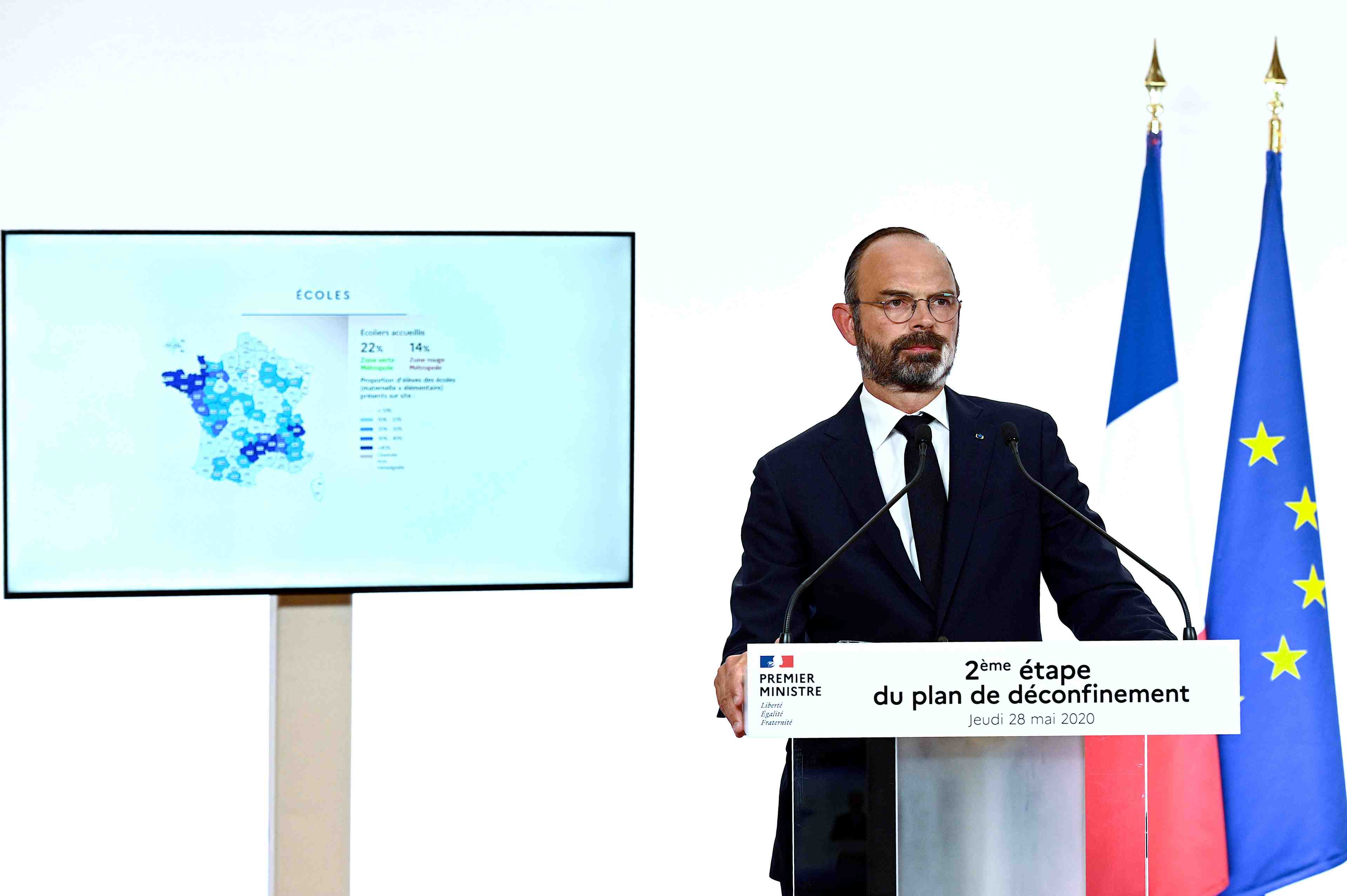 La france desserre l'etau du confinement a l'oree de l'ete