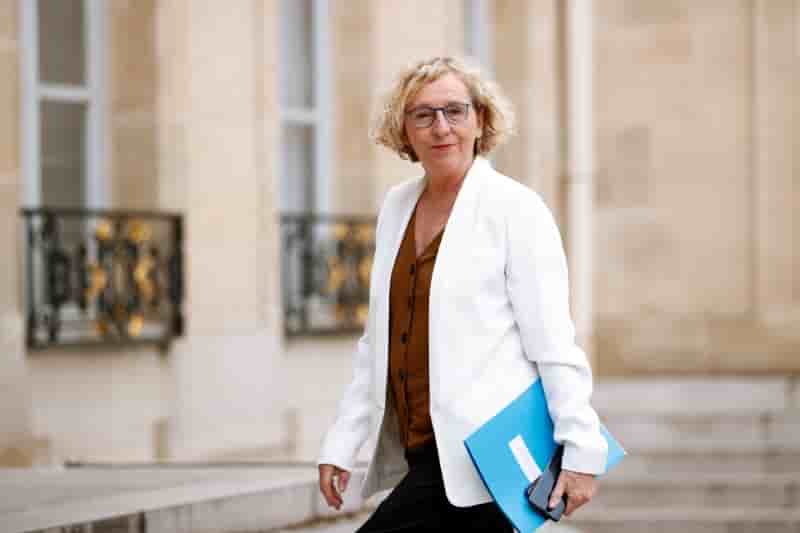 Le gouvernement bonifie les aides a l'embauche des apprentis