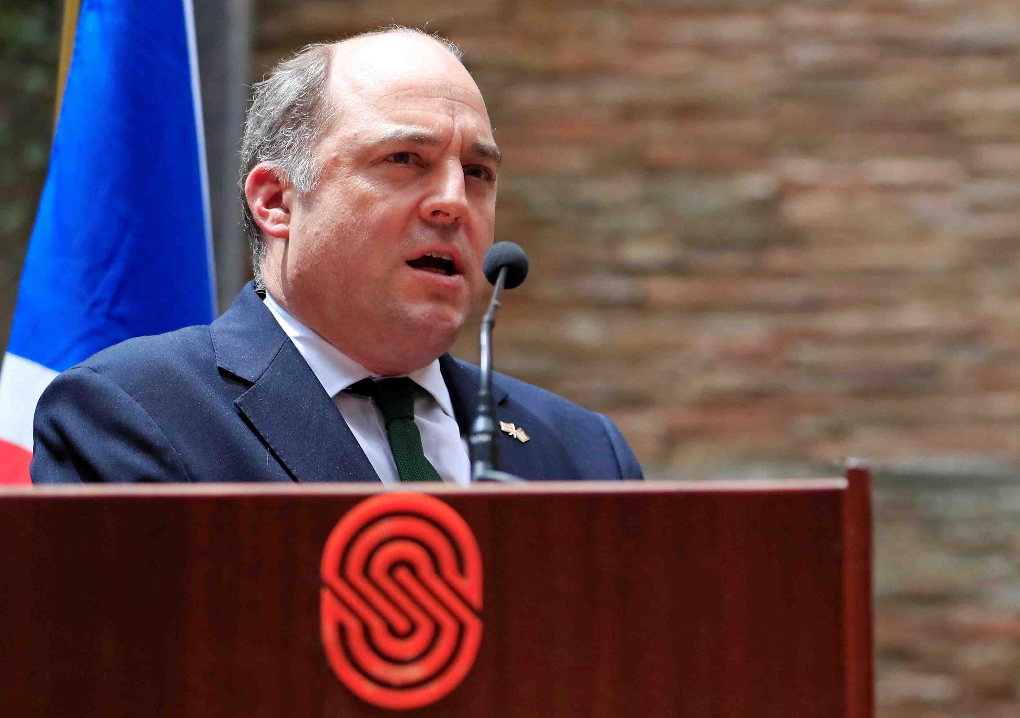 Le sort de l'afghanistan affaiblit l'image de l'occident, dit le ministre britannique de la defense