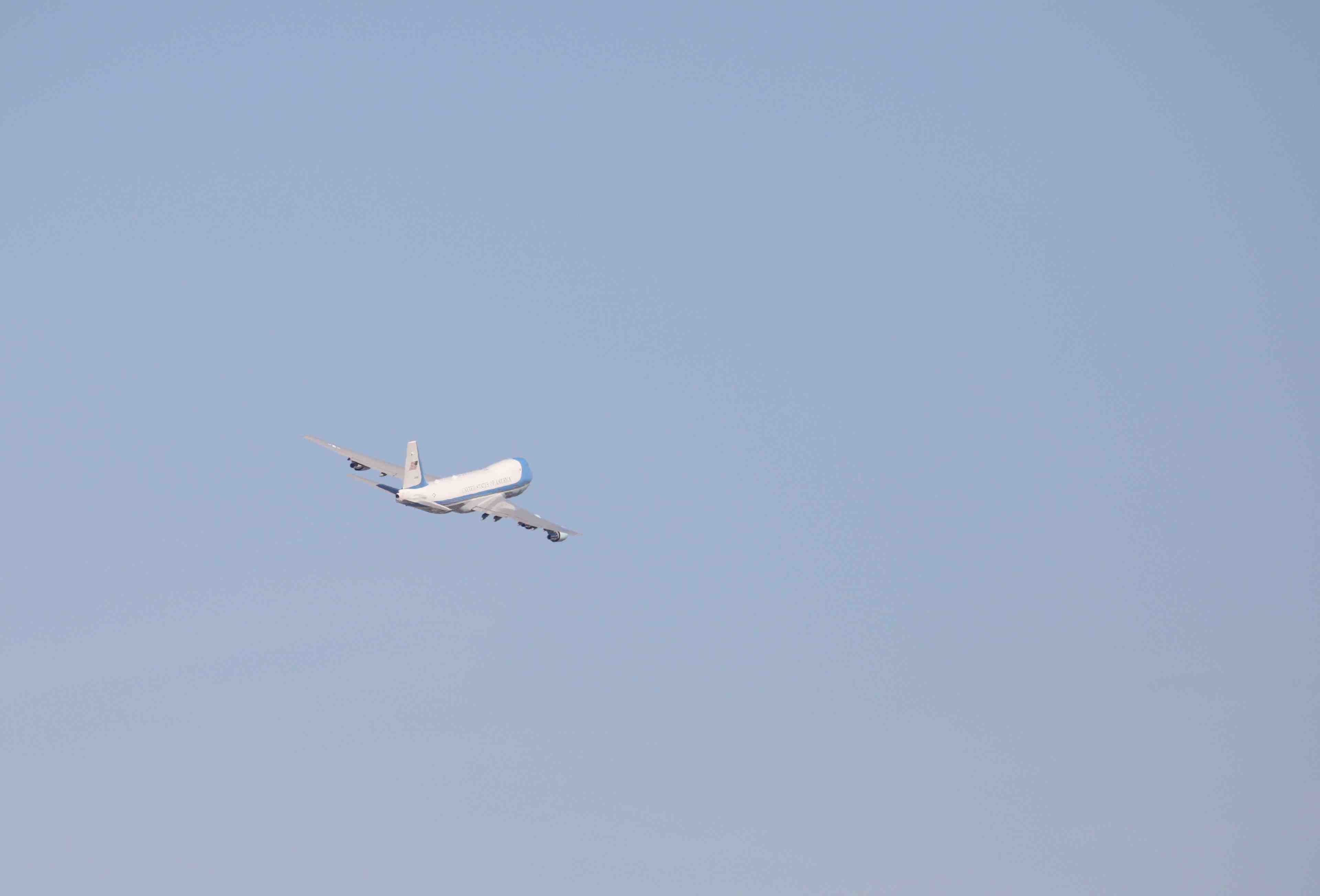 Sas avertit sur le carburant et plombe le secteur aerien