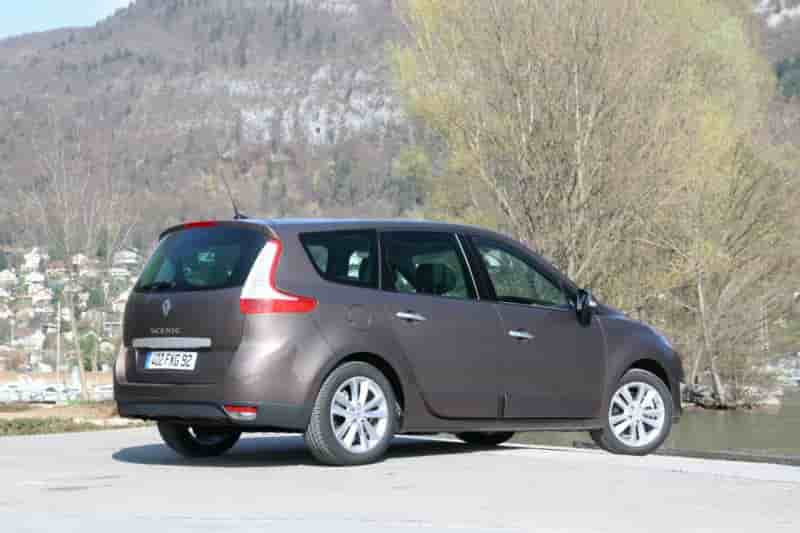 RENAULT GRAND-SCENIC
