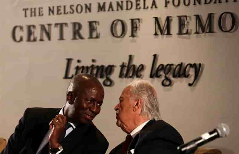Nelson Mandela laisse trois millions d'euros en héritage