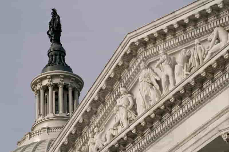 Le senat americain s'achemine vers l'adoption du plan infrastructure de biden