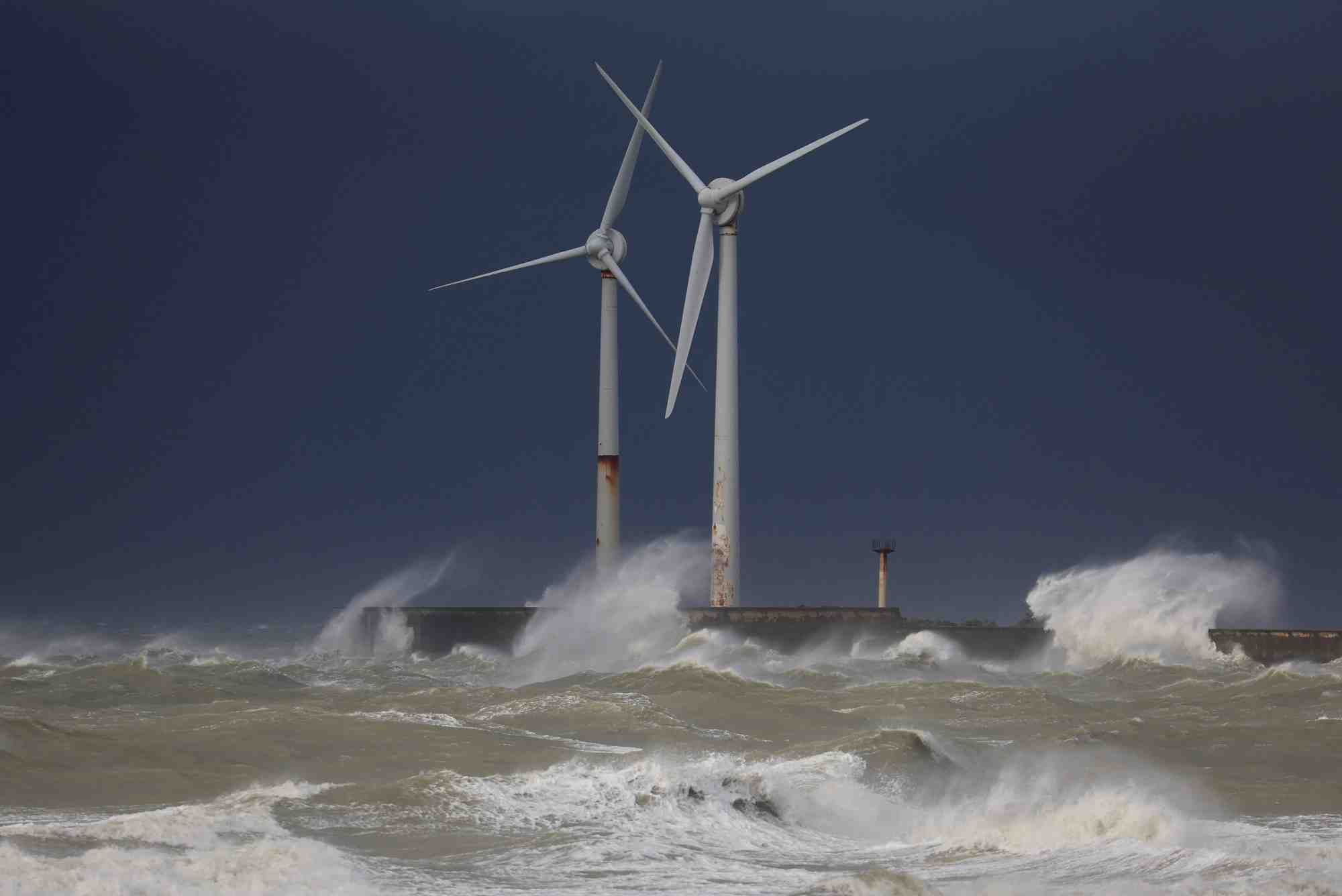 La tempete ciaran frappe une partie de la france