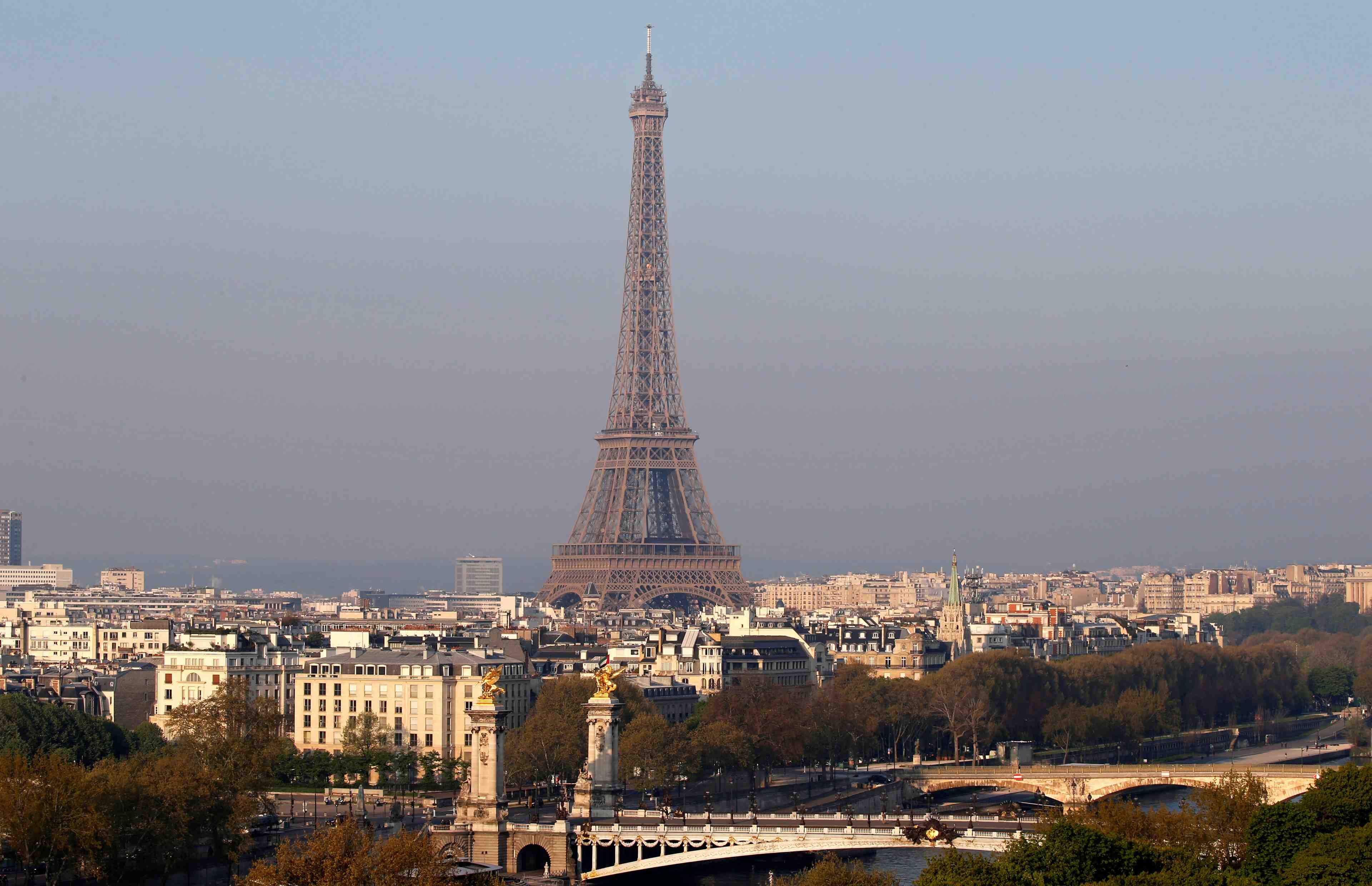 Larem a l'heure du choix de son candidat pour paris