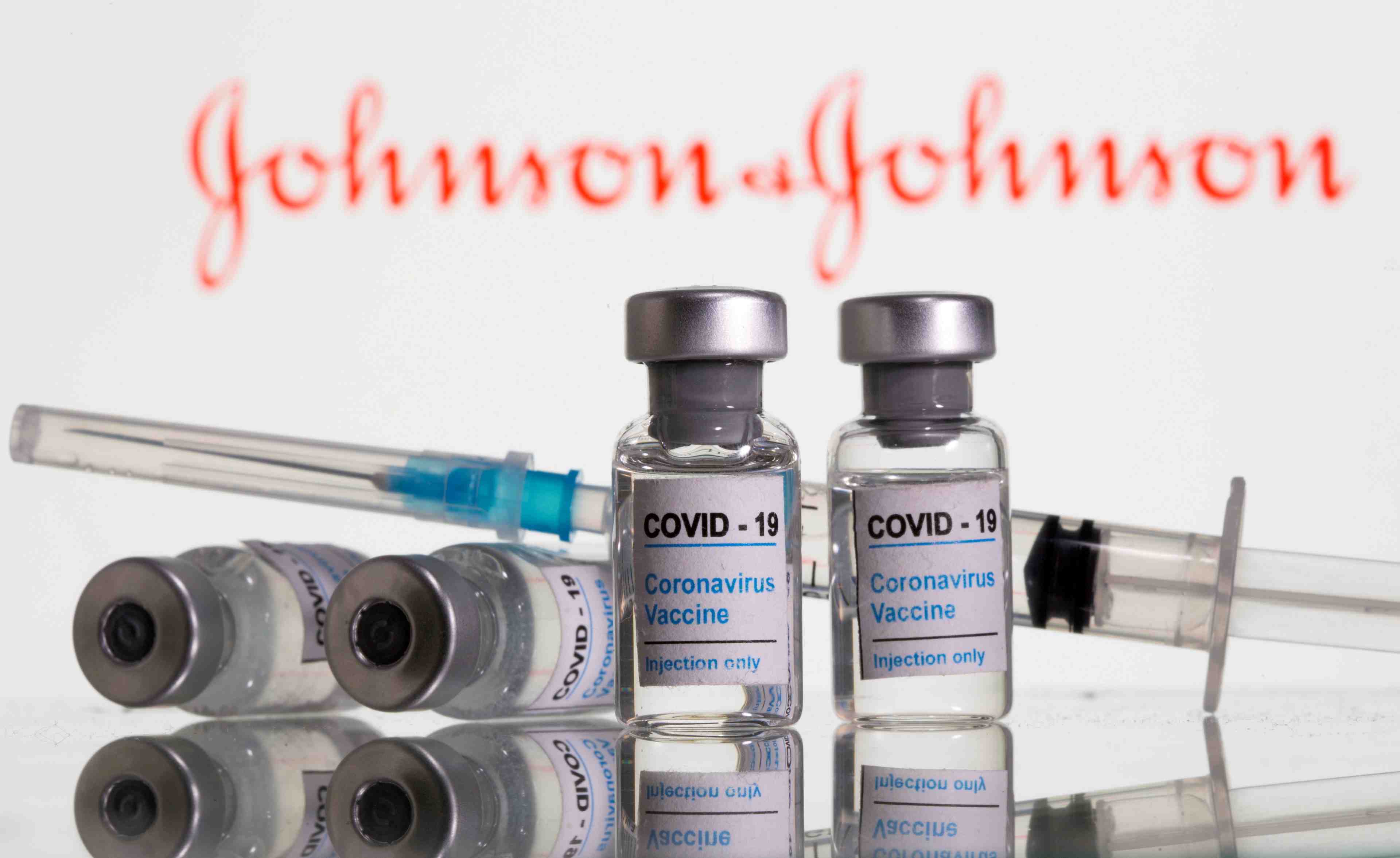 L'ue confirme un nouvel effet indesirable rare pour le vaccin j&j