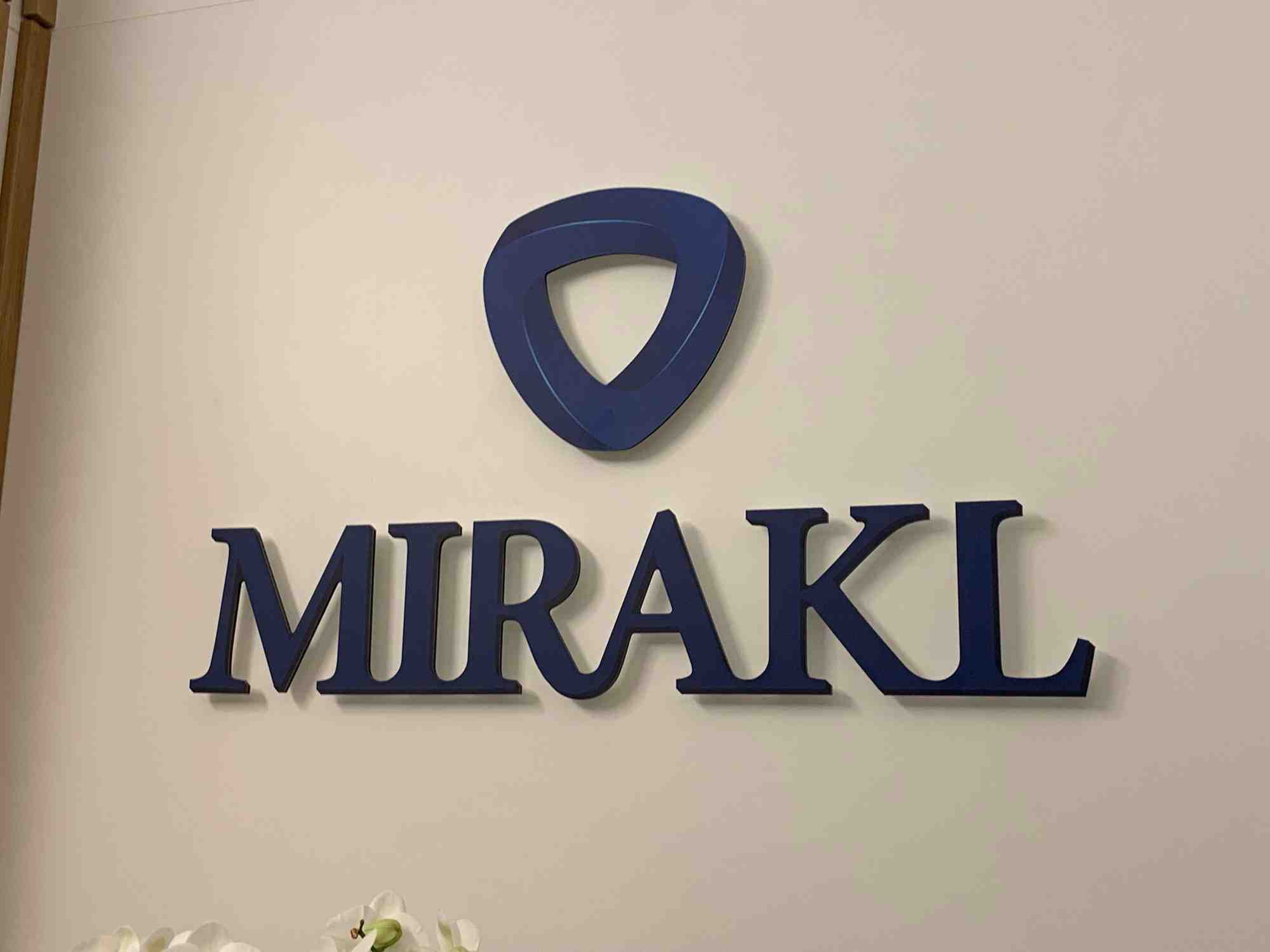 Logo Mirakl