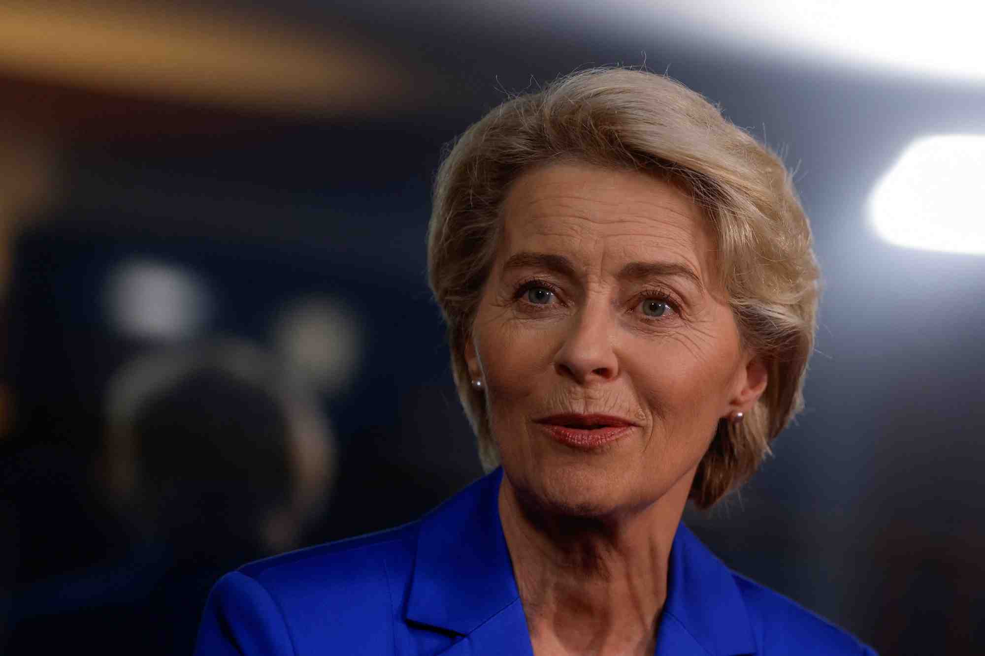 La presidente de la commission europeenne, ursula von der leyen, s'exprime lors d'une interview avec reuters