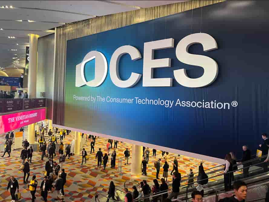 Les objets connectés exposés au CES 2025 ne se contentent plus de compter les pas ou les battements de cœur.