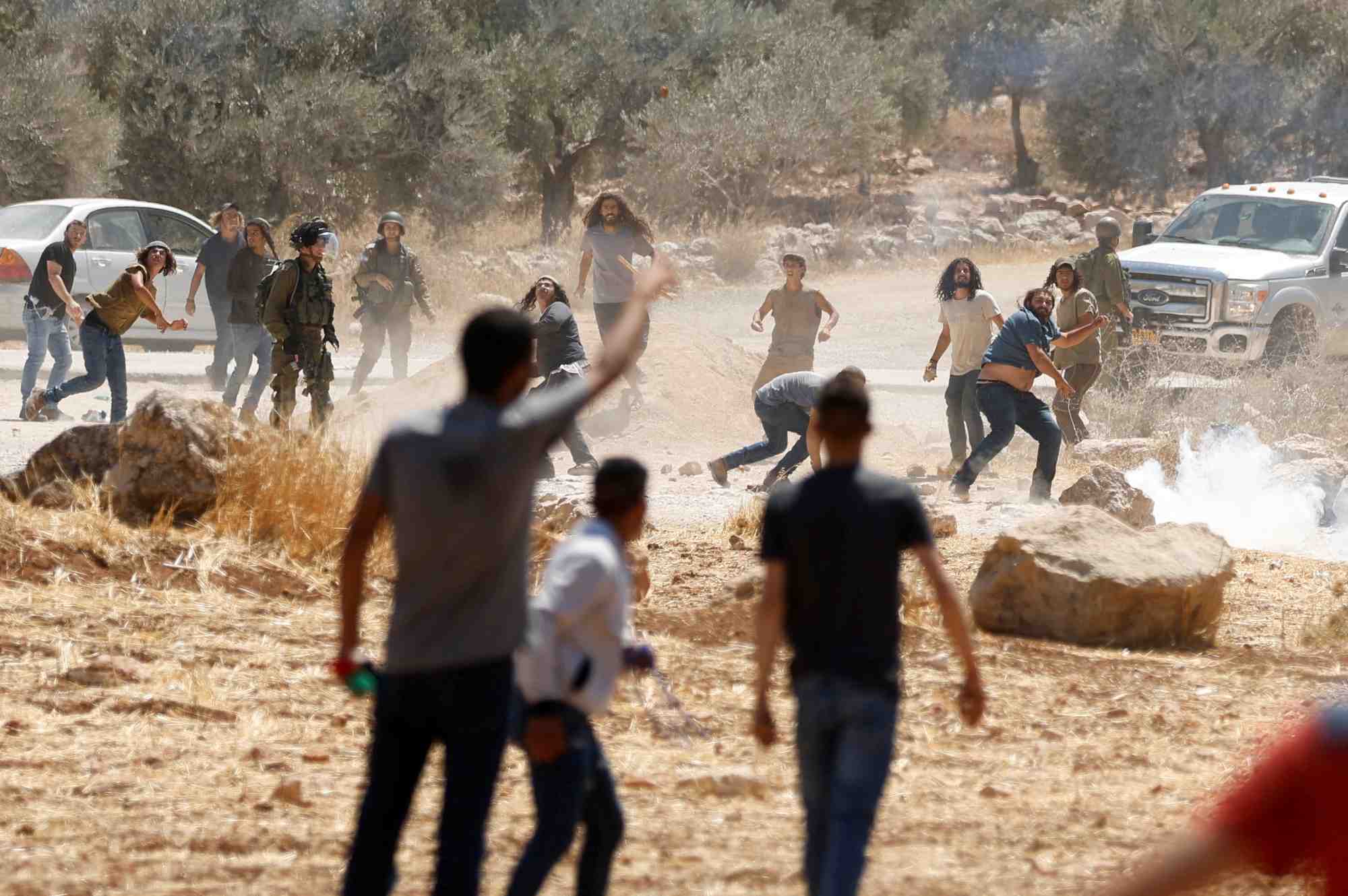 Cisjordanie: l'armee israelienne tue un palestinien de 16 ans, selon des sources