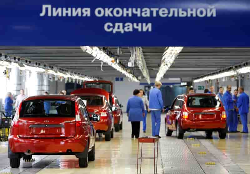 Renault et Nissan finalisent la prise de contrôle d'AvtoVAZ