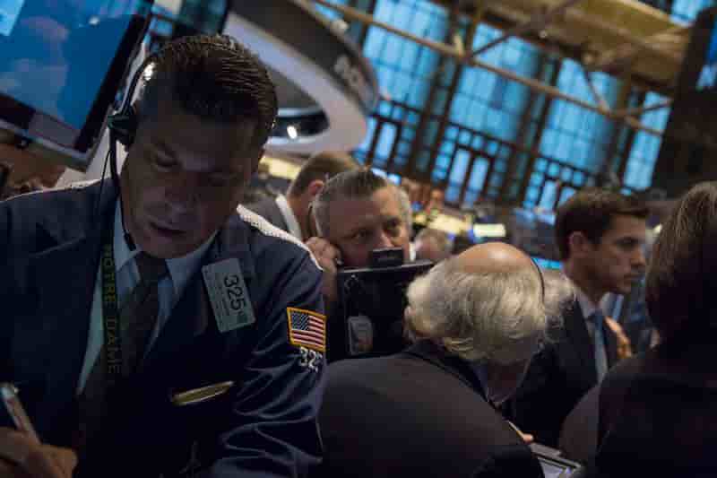 Le Dow Jones perd 0,68% à la clôture, le Nasdaq cède 2,3%