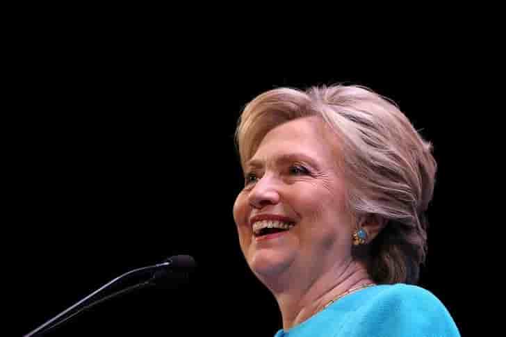 La probabilite de victoire de clinton est de 95%, selon une etude