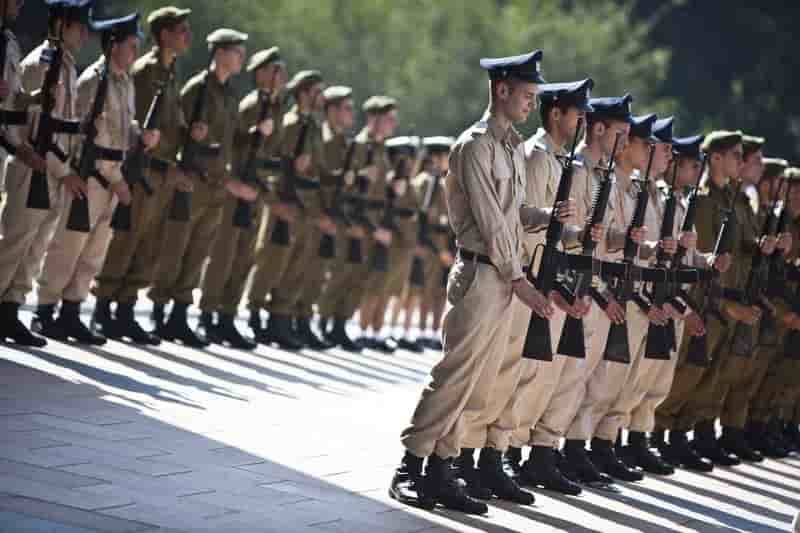 Pour israel, assad detient plusieurs tonnes d'armes chimiques
