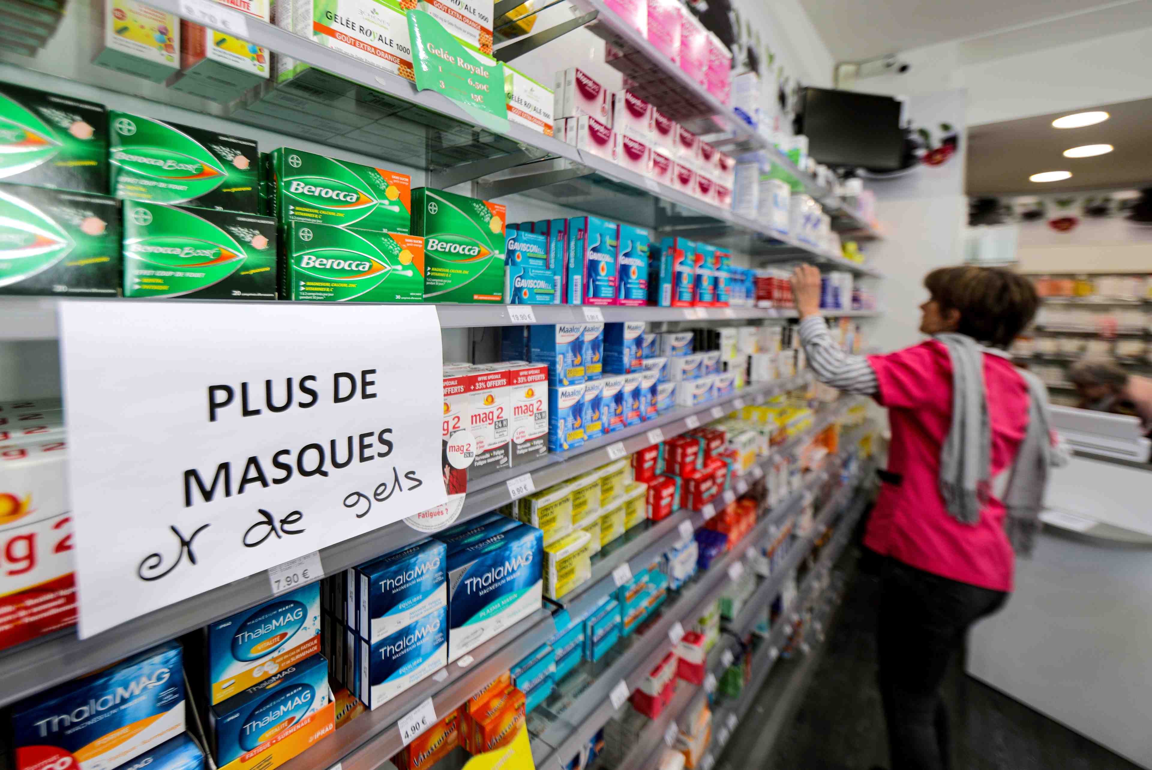Croissance vue a 0,1% au premier trimestre, severe coup de frein envisageable