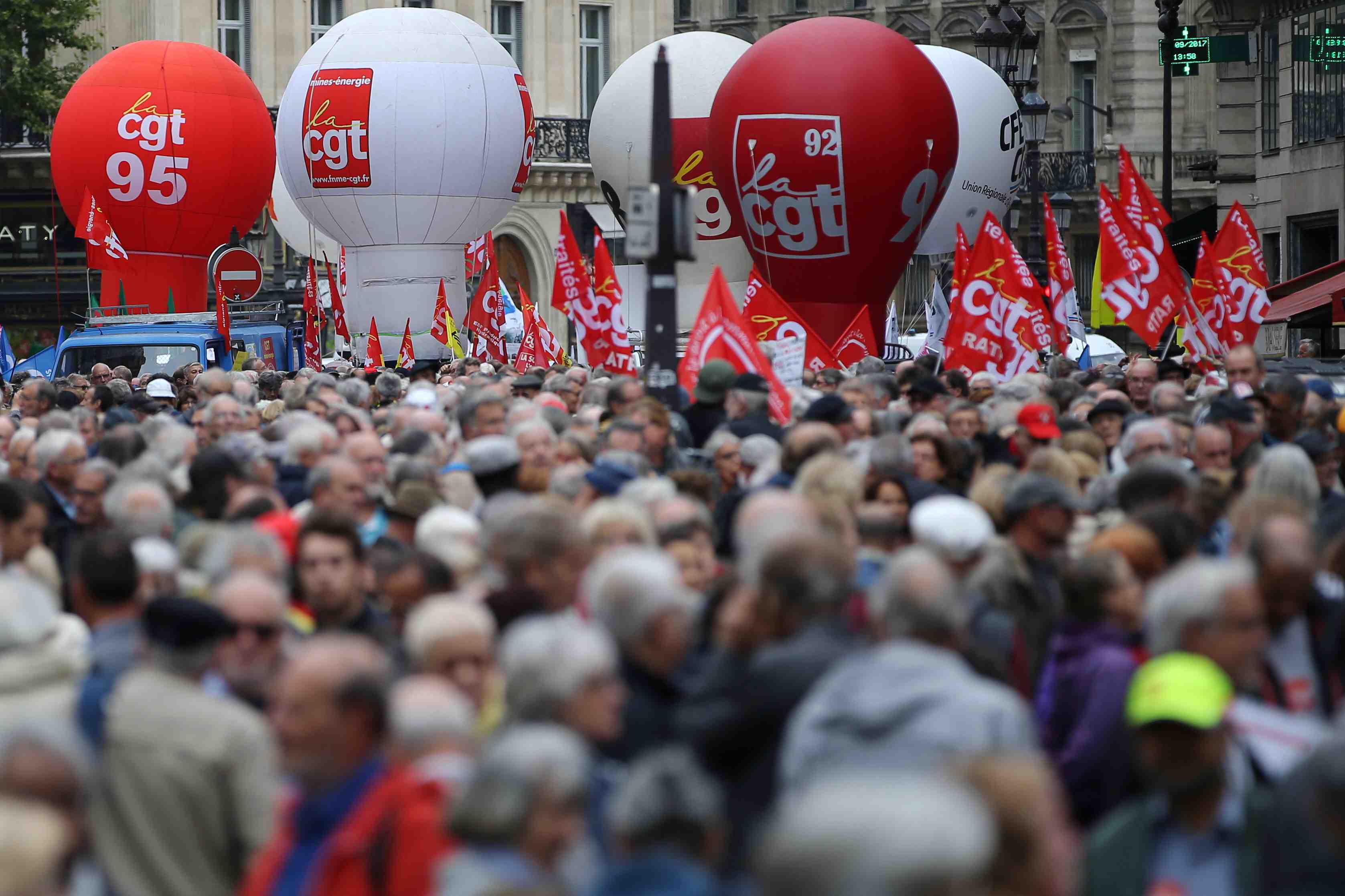 Les nouvelles reformes menacees par la grogne sociale