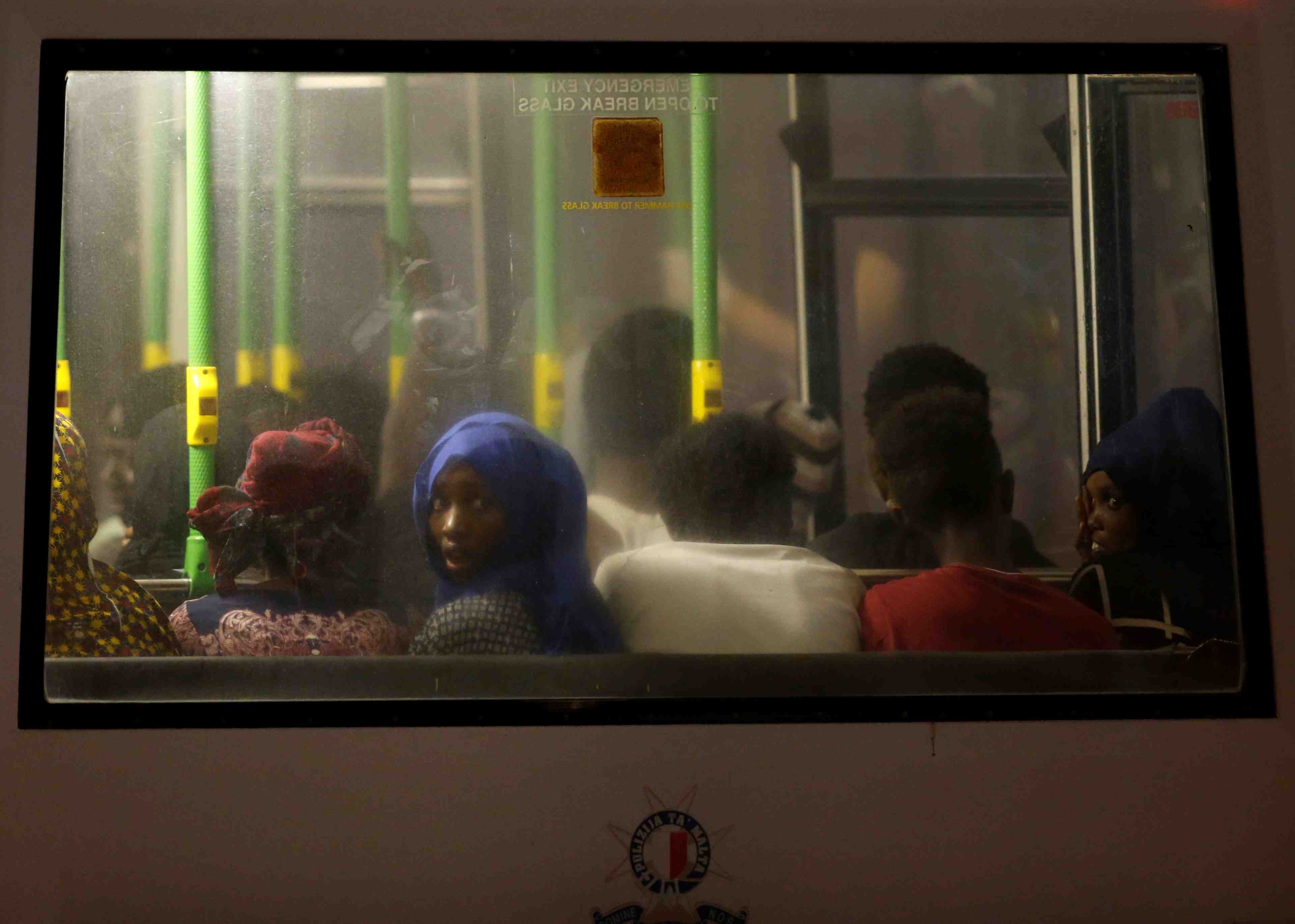 Cent vingt migrants arrivent a malte apres avoir ete secourus