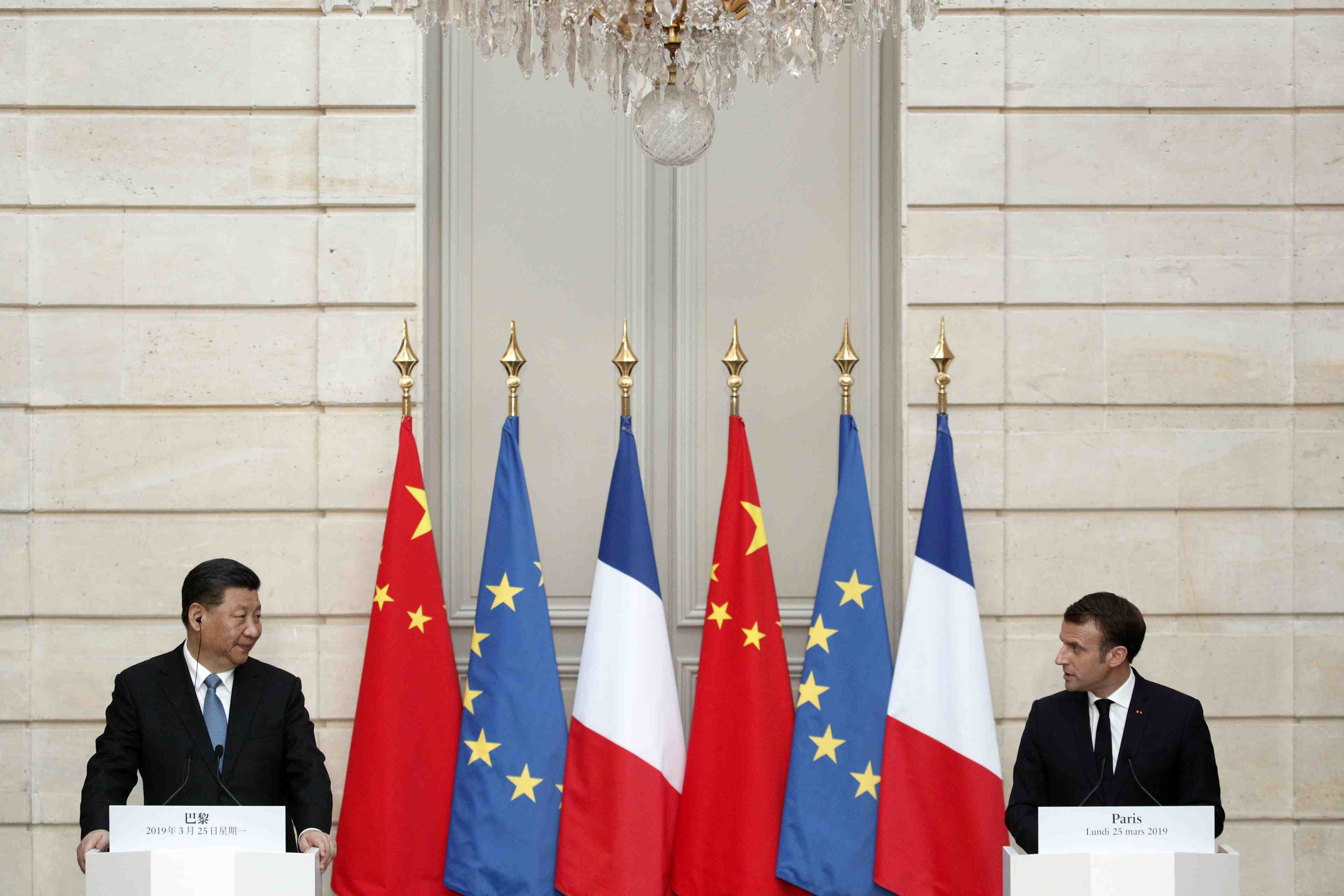 En chine, macron veut prendre pekin "au mot" sur l'ouverture