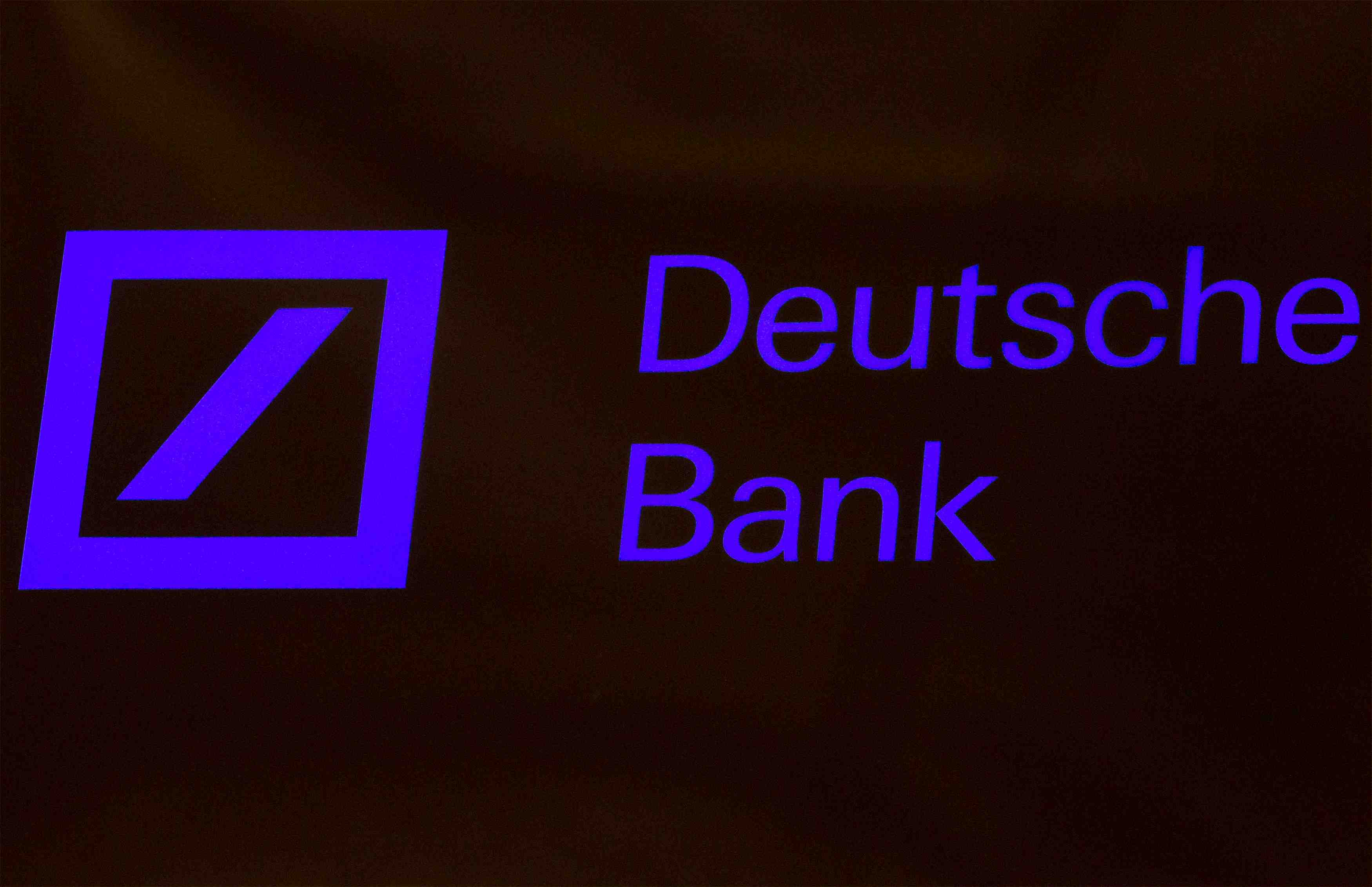 Deutsche bank envisage de devoir fusionner avec commerzbank
