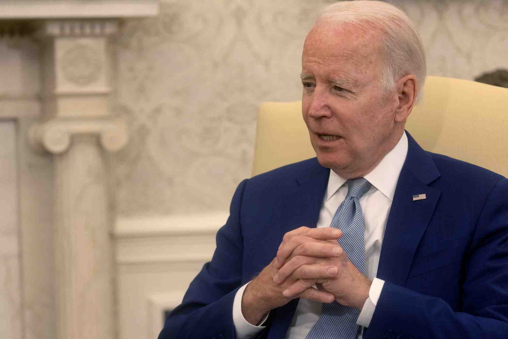 Etats-unis: biden promet de laisser powell (fed) lutter contre l'inflation