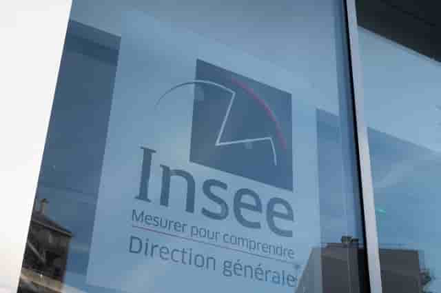 « Il serait angélique de penser que le climat conjoncturel et les anticipations des entreprises sont indifférents à la politique économique », estime le directeur général de l'Insee, Jean-Luc Tavernier.