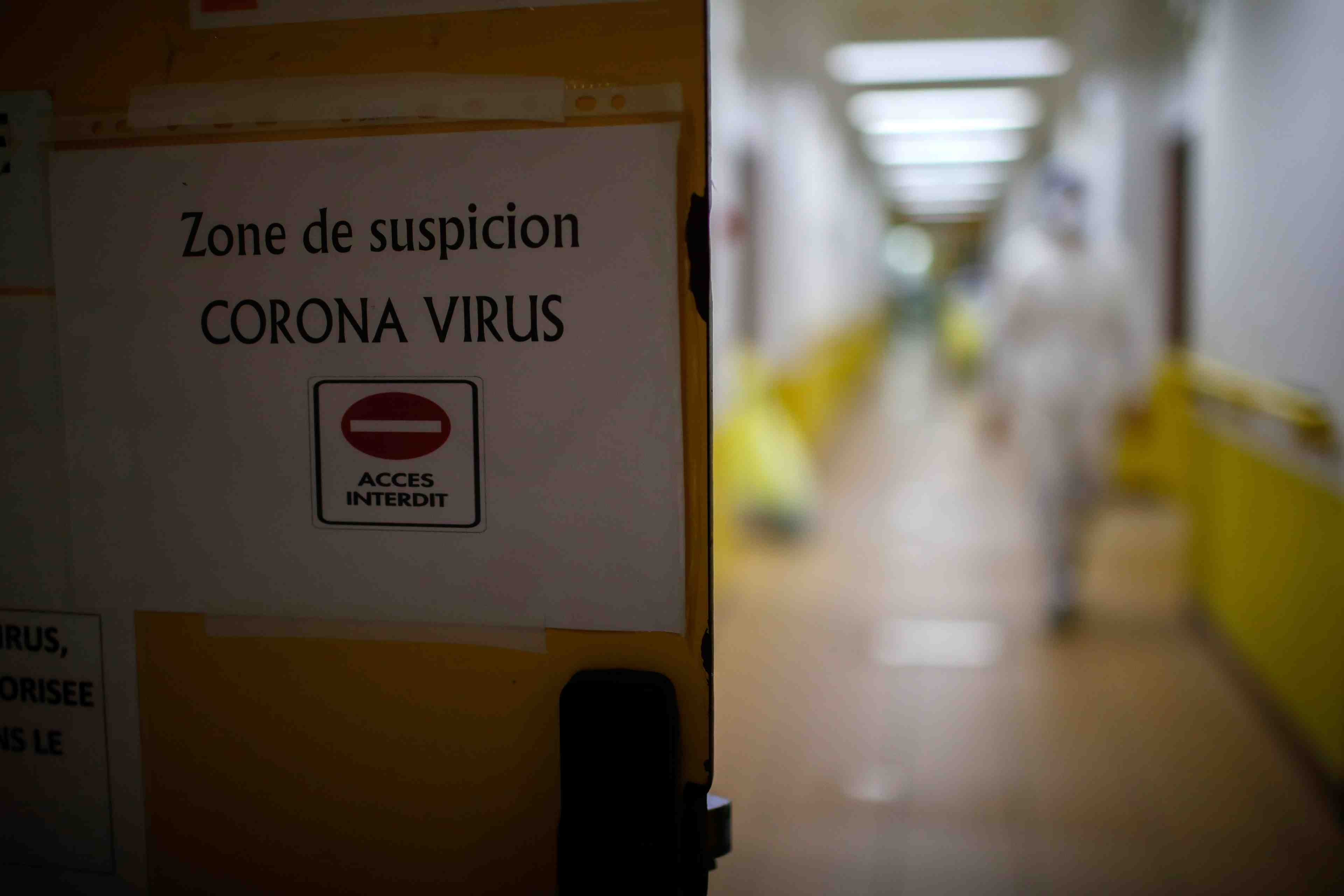 Coronavirus: vingt-sept deces supplementaires en france en 24 heures