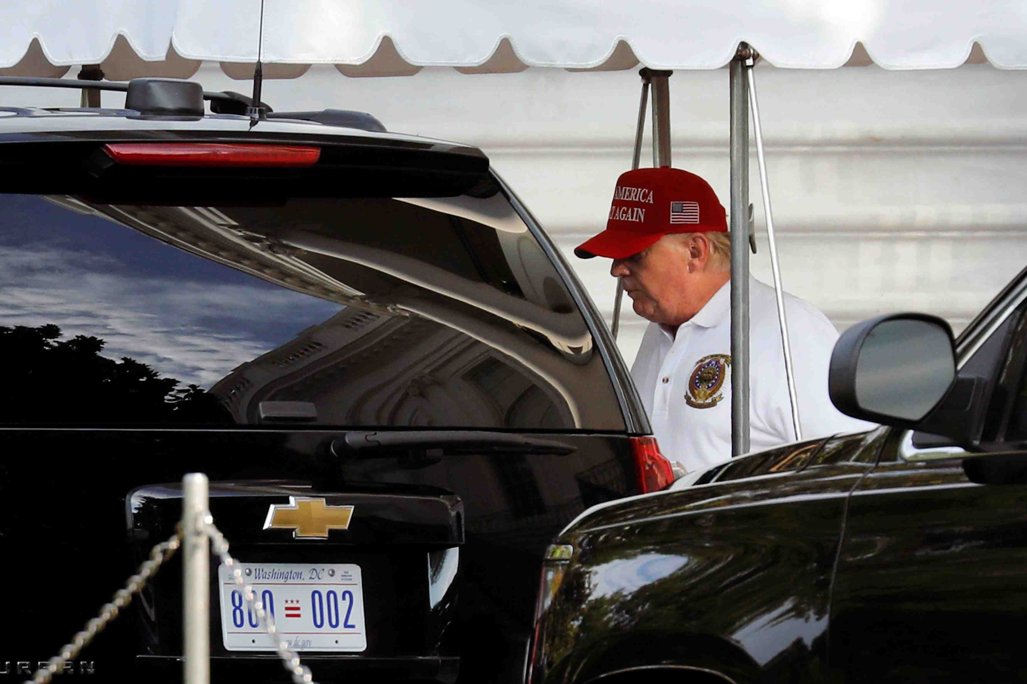 Usa: le drapeau confedere fait la fierte des amoureux du sud, dit trump