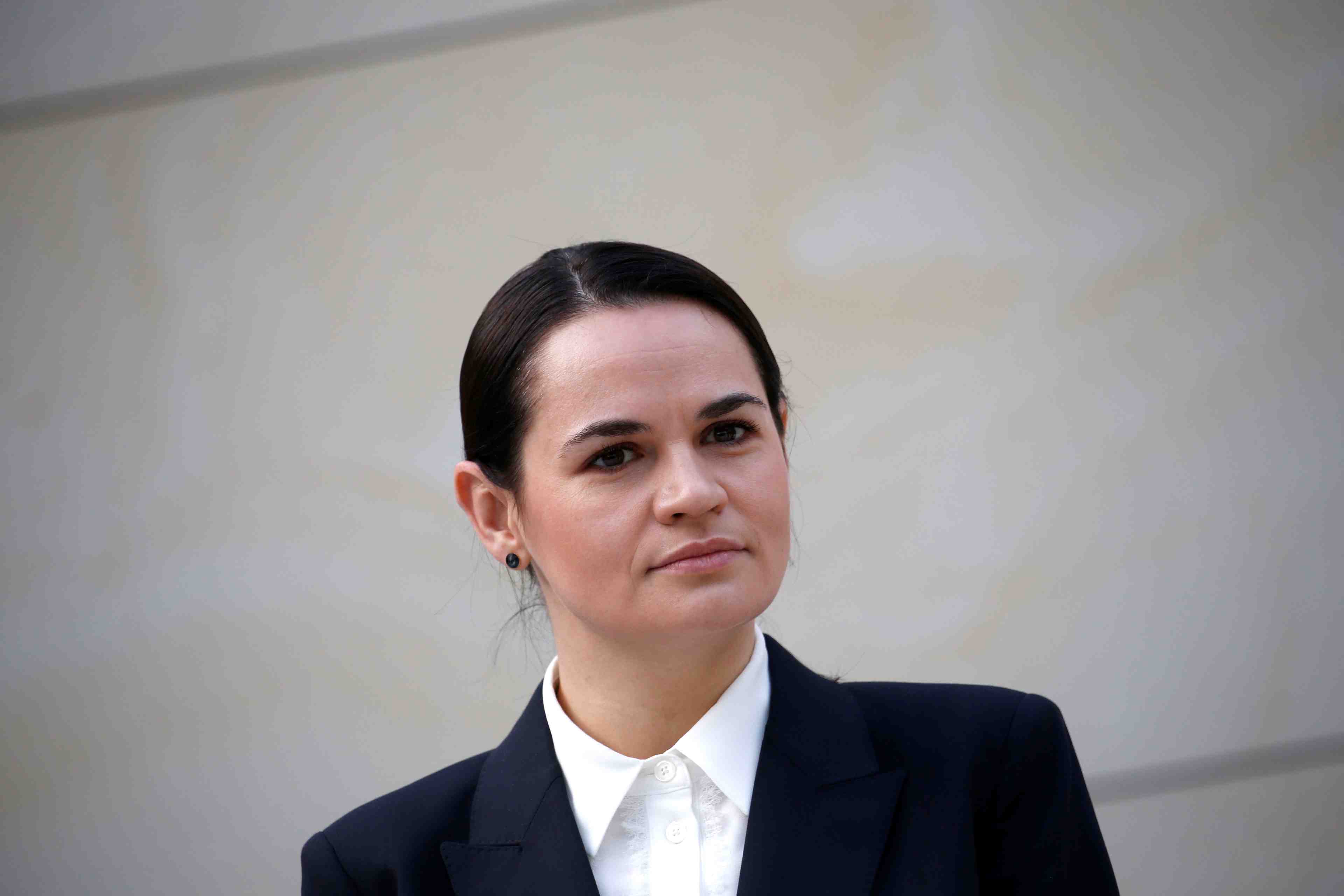 Bielorussie: tsikhanouskaia lance un ultimatum au president loukachenko