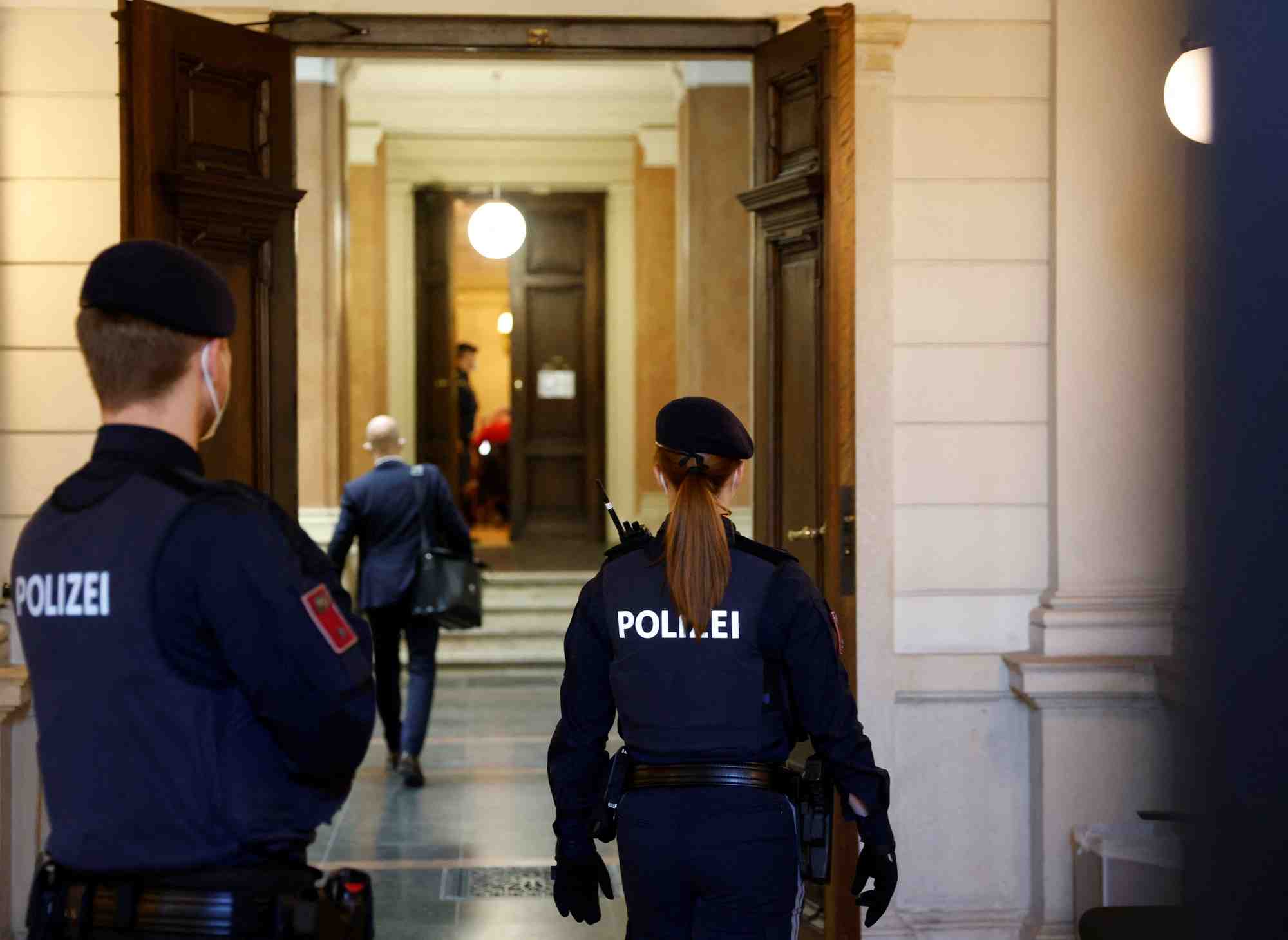 Des policiers autrichiens, a vienne