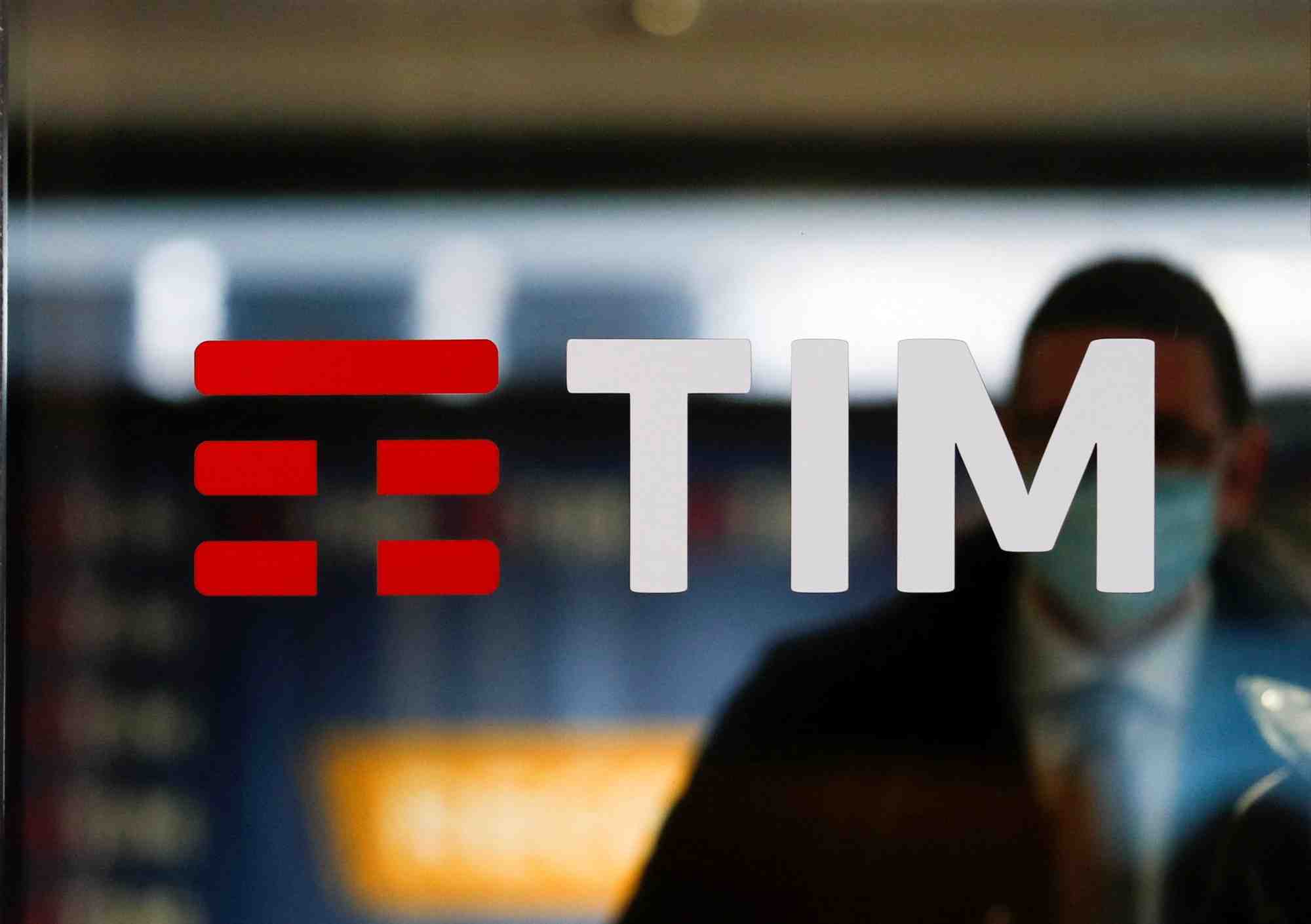 Le logo de telecom italia a son siege a rome