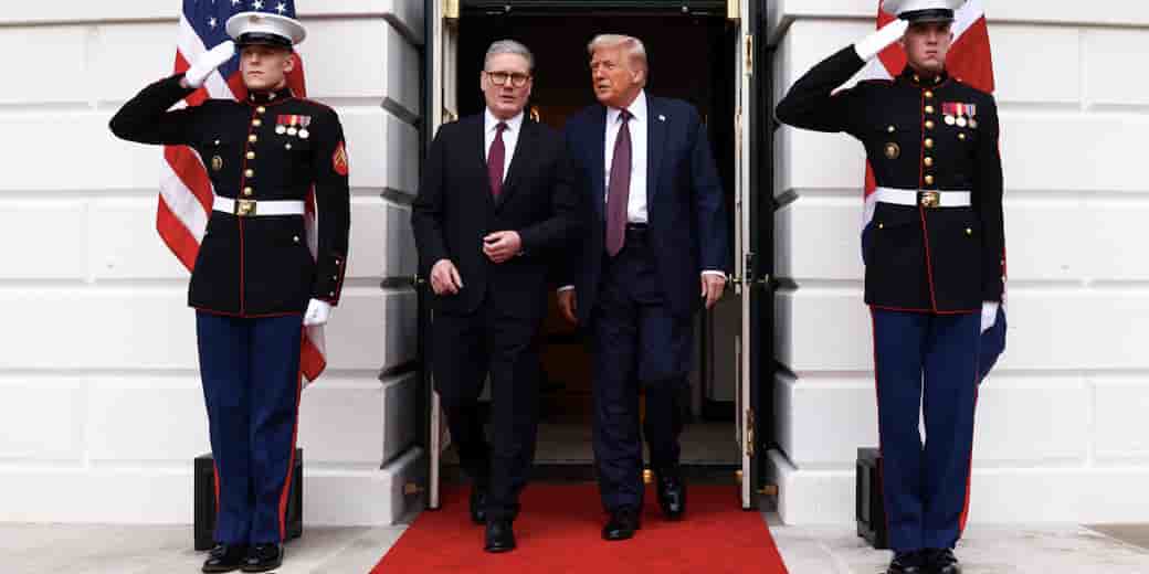 Le Premier ministre britannique Keir Starmer et Donald Trump lors d’une rencontre bilatérale en février 2025 à la Maison-Blanche.