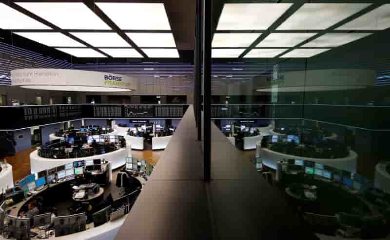 Les bourses europeennes terminent en forte baisse avec le petrole